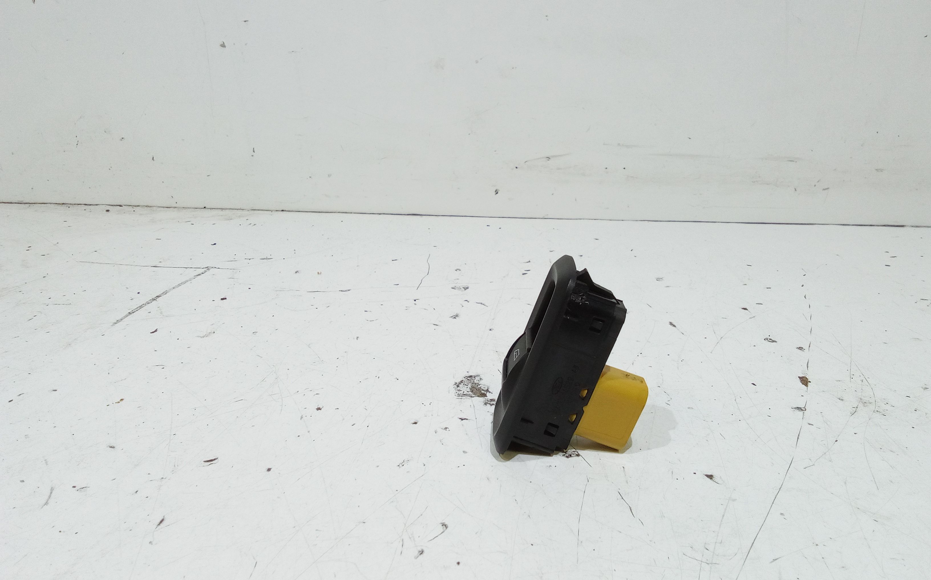 Pulsantiera Posteriore Destra FORD Fiesta 6 Serie