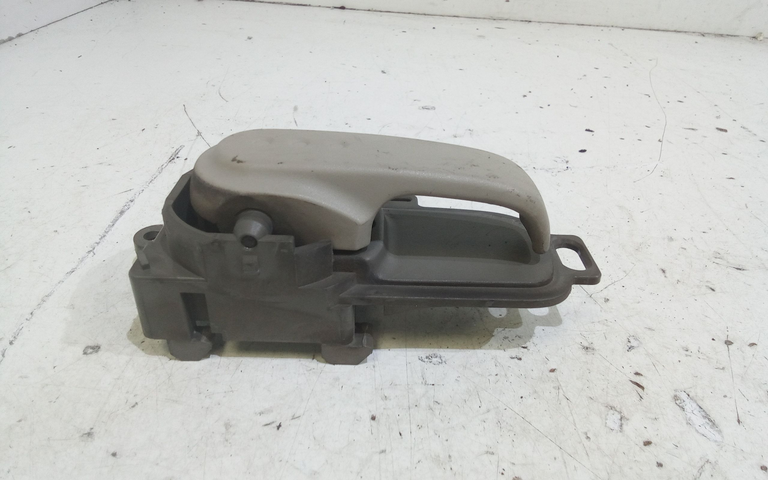 Maniglia interna Anteriore Destra NISSAN Micra 4 Serie