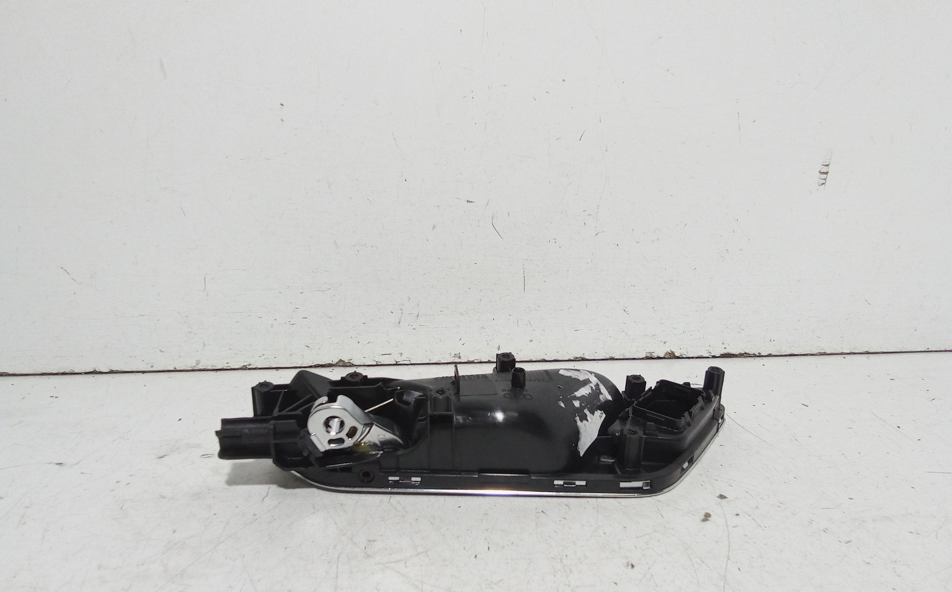 Maniglia interna Anteriore Destra AUDI Q2 Serie (GAB) (16>)