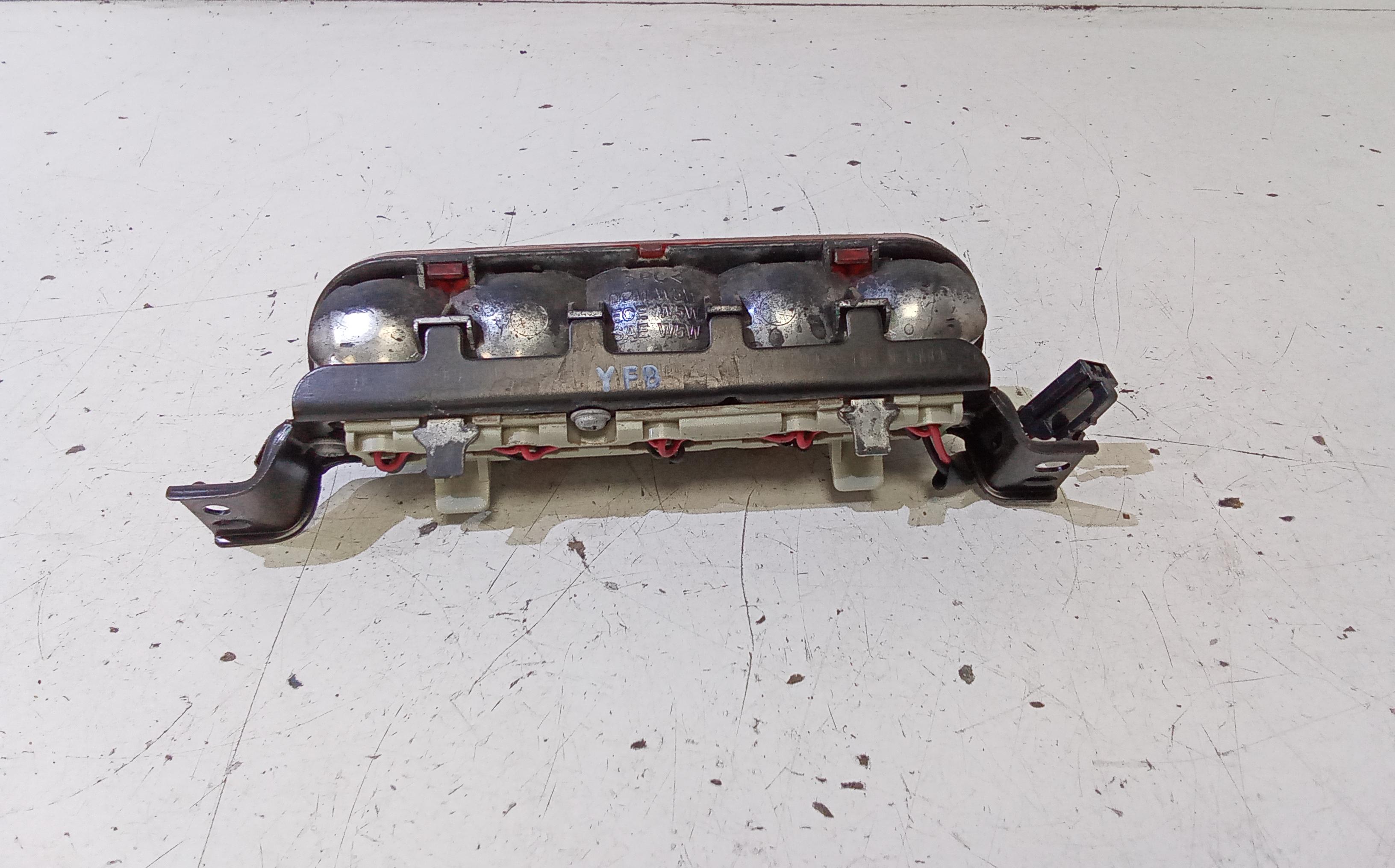 Terzo stop KIA Sorento 1 Serie