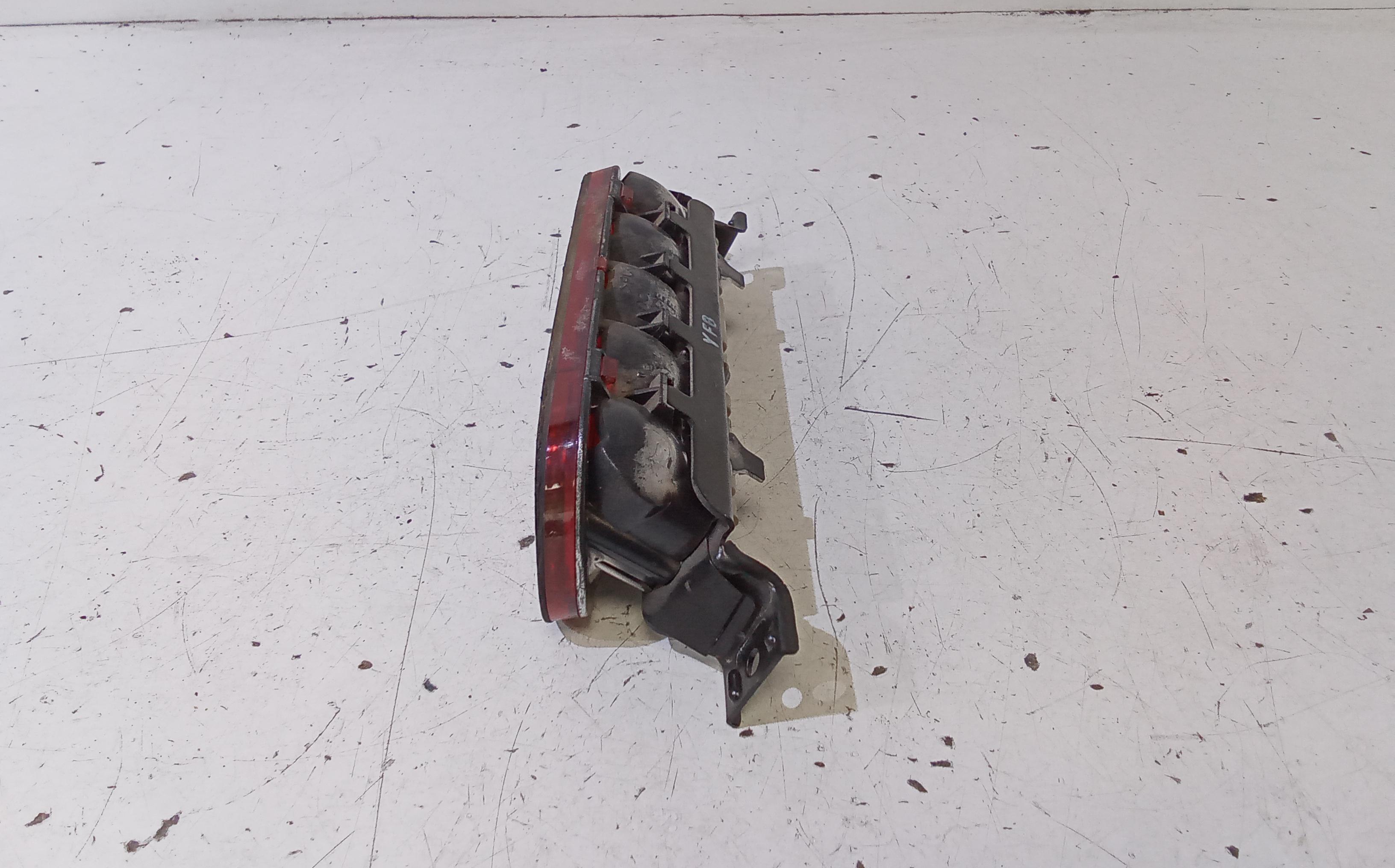 Terzo stop KIA Sorento 1 Serie