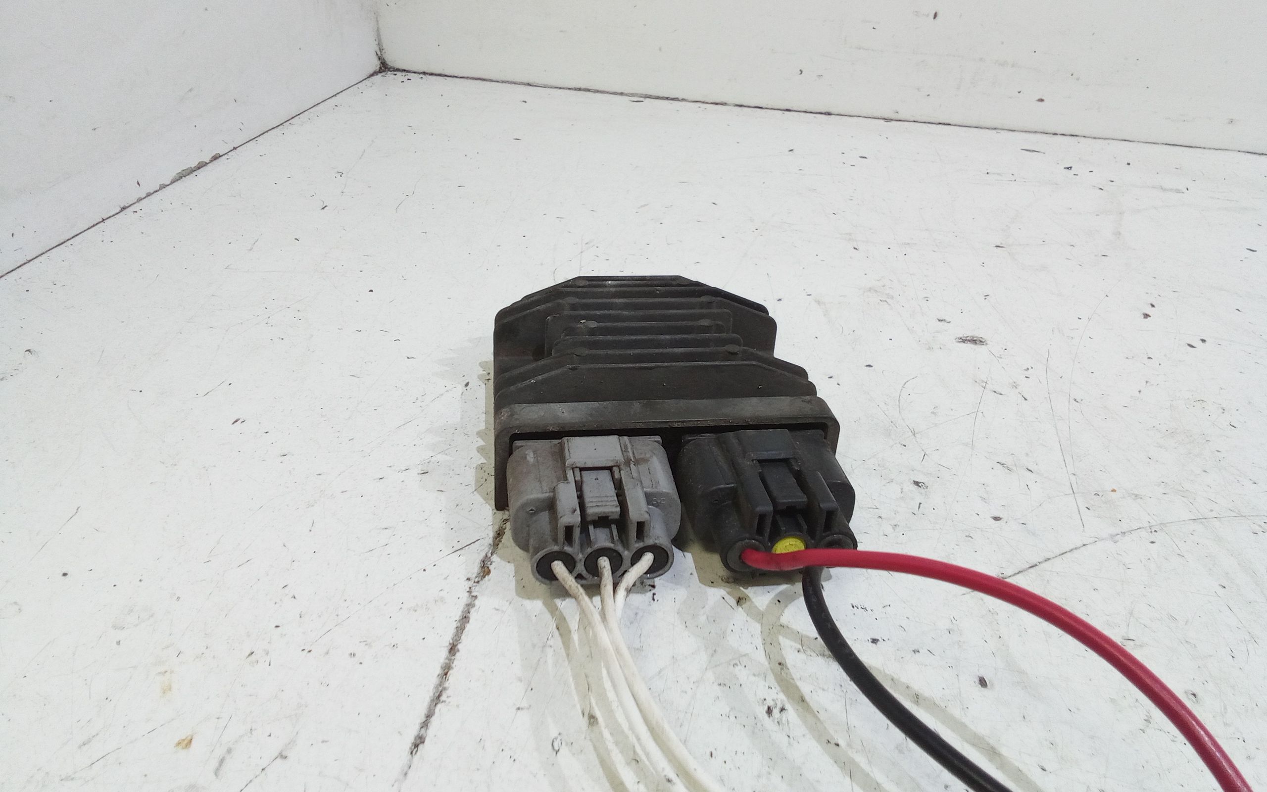 Regolatore tensione Yamaha MT-07 700cc (14>16)