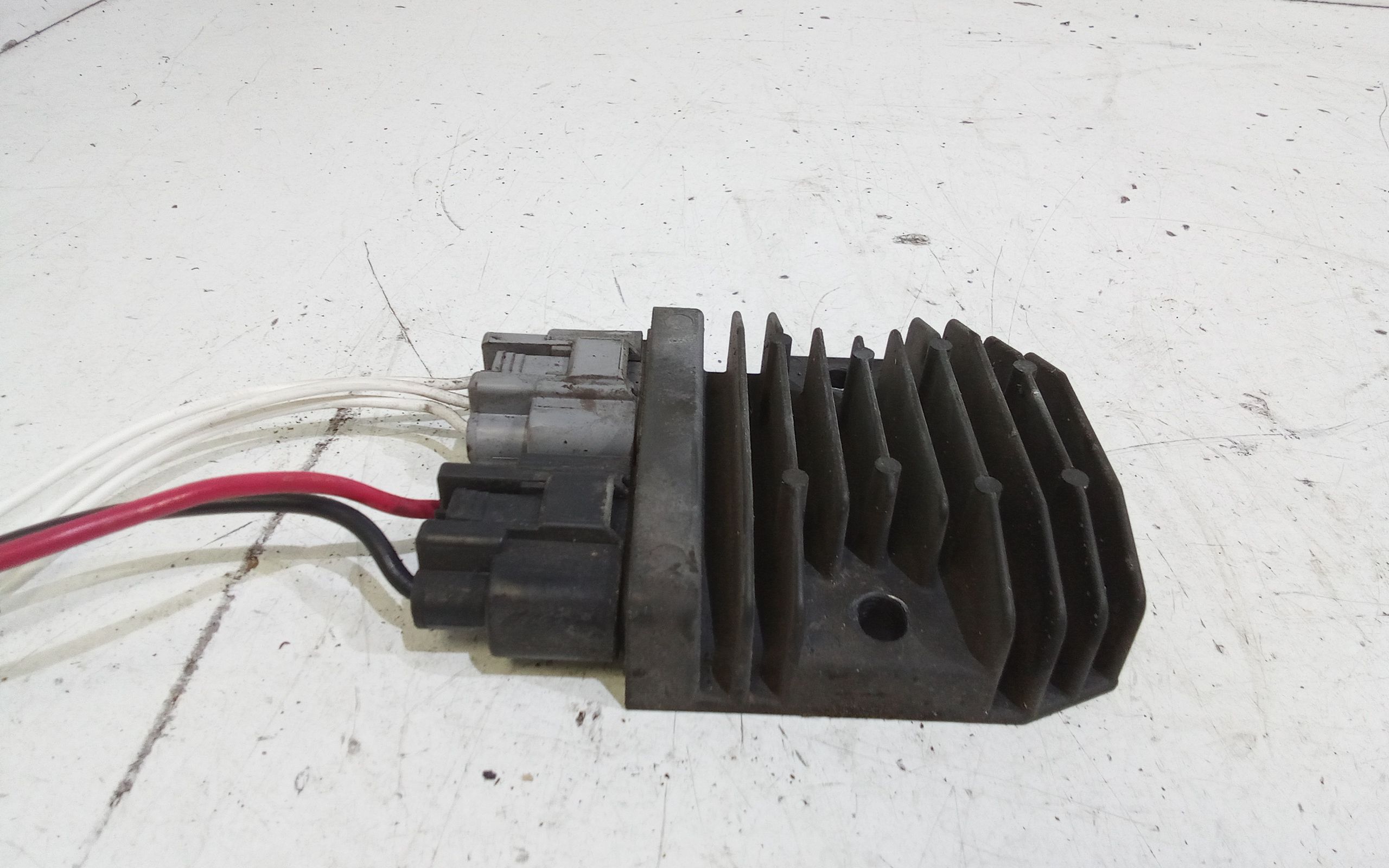 Regolatore tensione Yamaha MT-07 700cc (14>16)