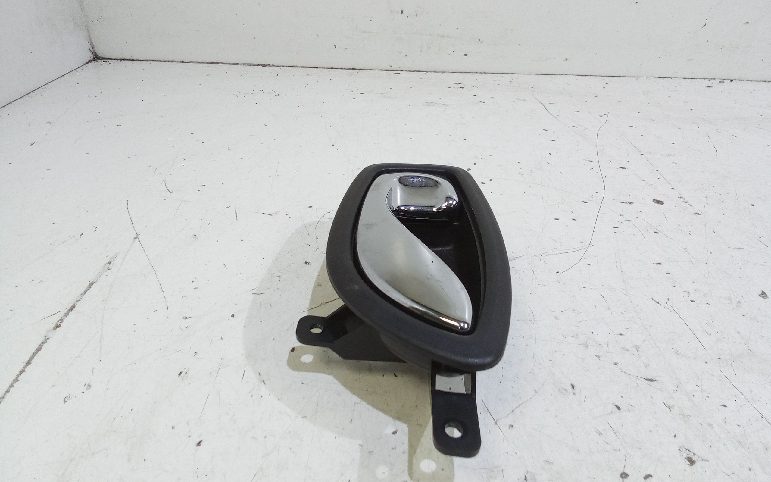 Maniglia interna anteriore Sinistra RENAULT Koleos 1 Serie