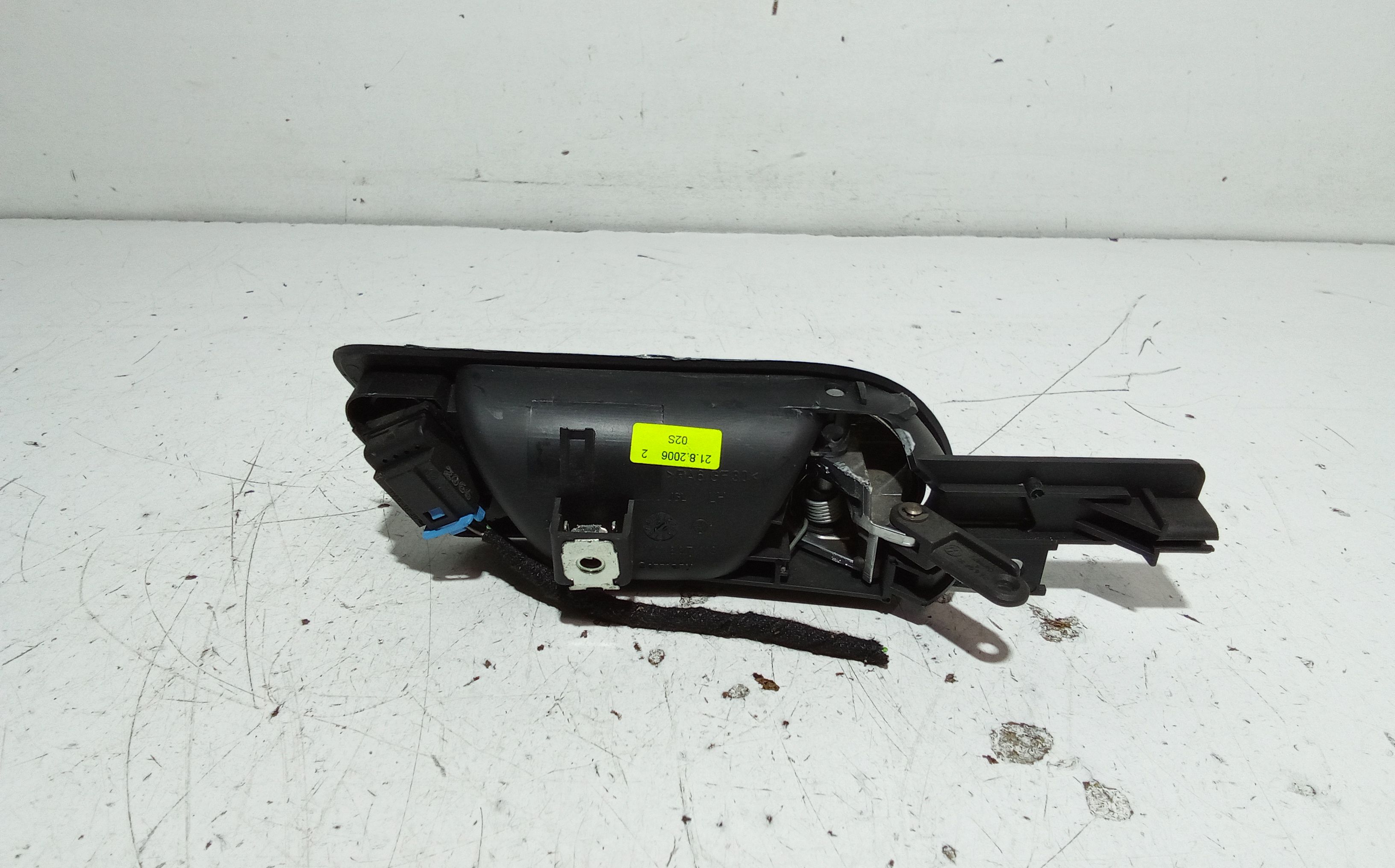 Maniglia interna anteriore Sinistra VOLKSWAGEN Golf 5 Berlina (03>08)