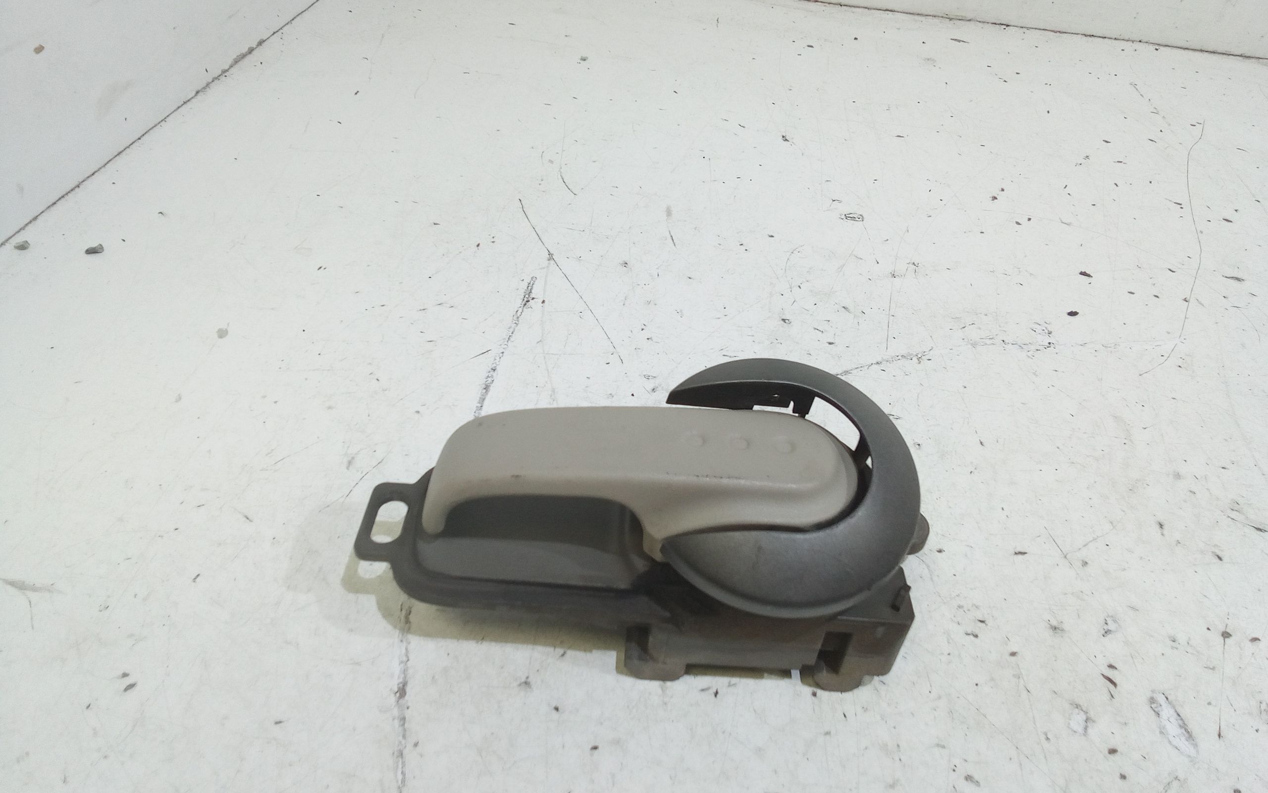 Maniglia interna anteriore Sinistra NISSAN Micra 4 Serie