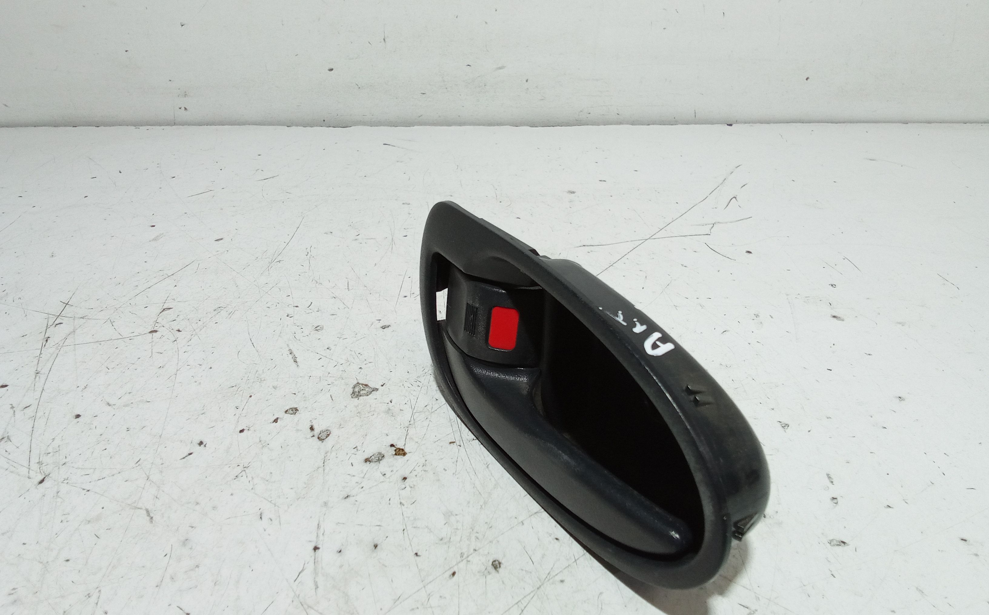 Maniglia interna anteriore Sinistra TOYOTA Yaris Serie (05>08)