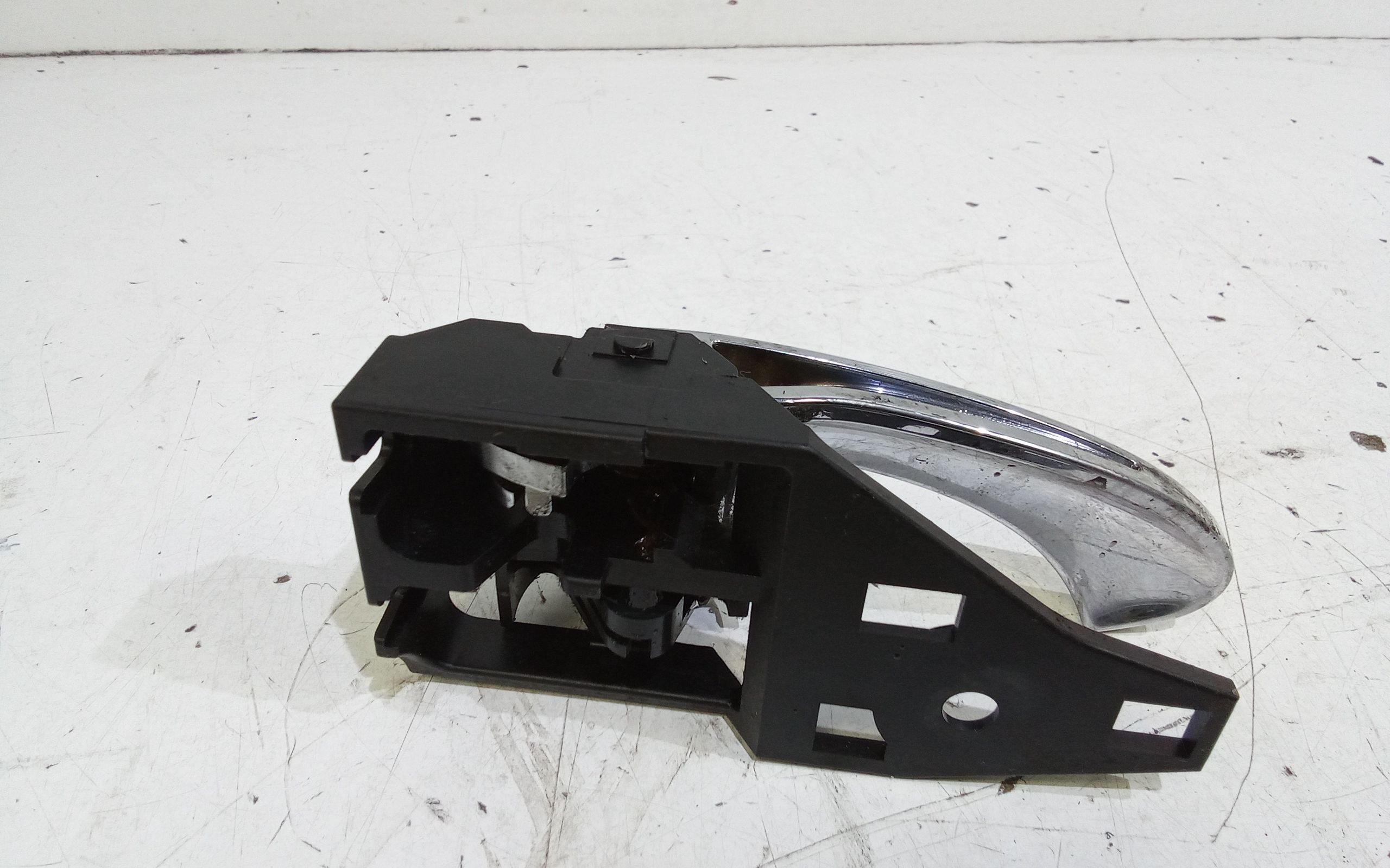 Maniglia interna anteriore Sinistra TOYOTA Rav4 5 Serie