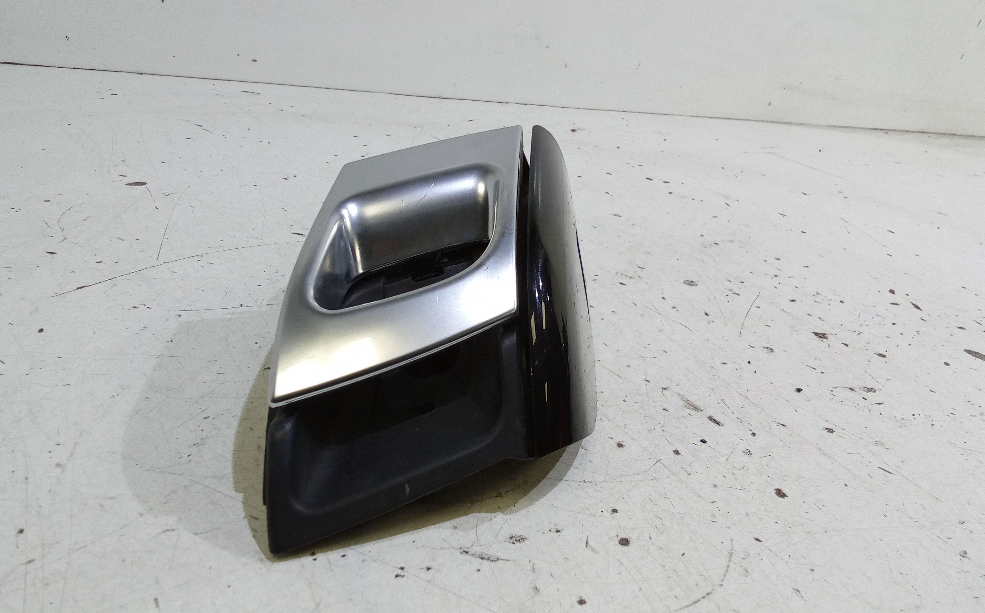 Maniglia interna anteriore Sinistra LAND ROVER Range Rover SPORT (13>)