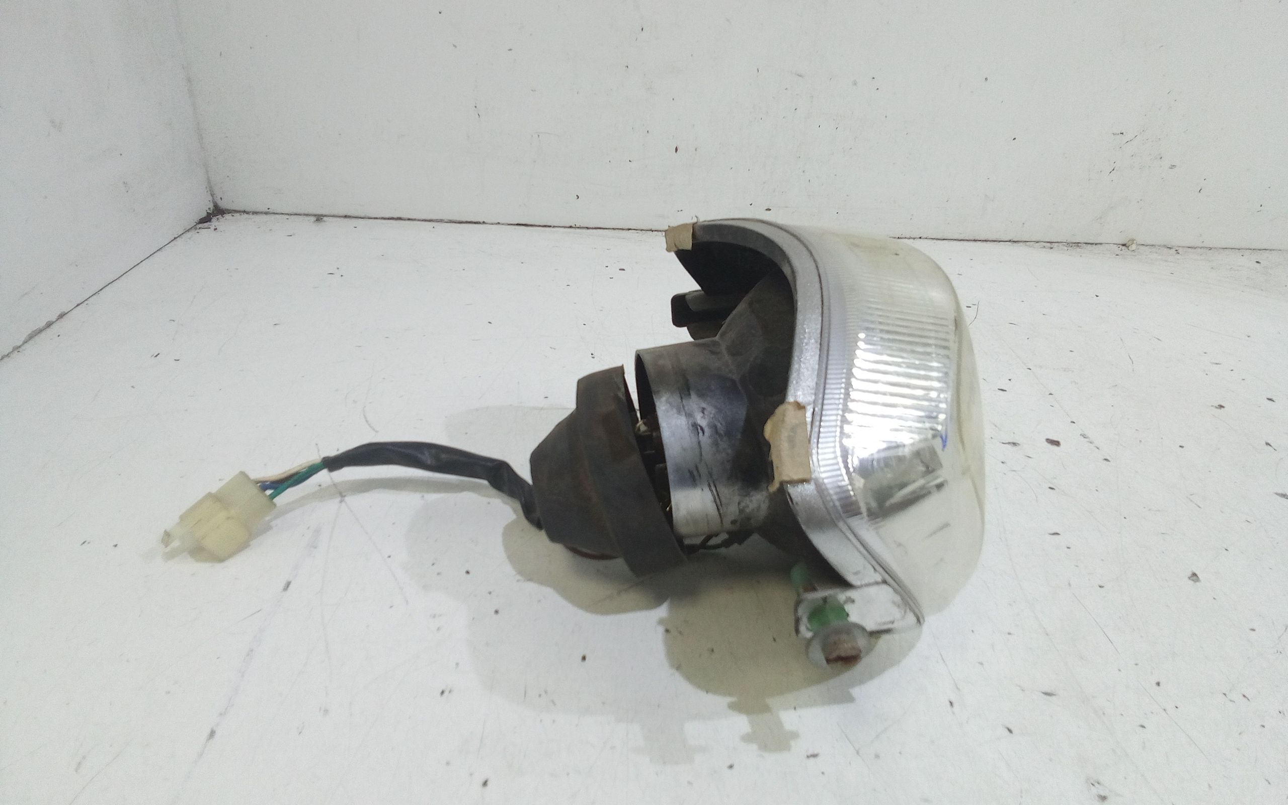 Faro anteriore SYM Symphony 50cc SR (10>16)