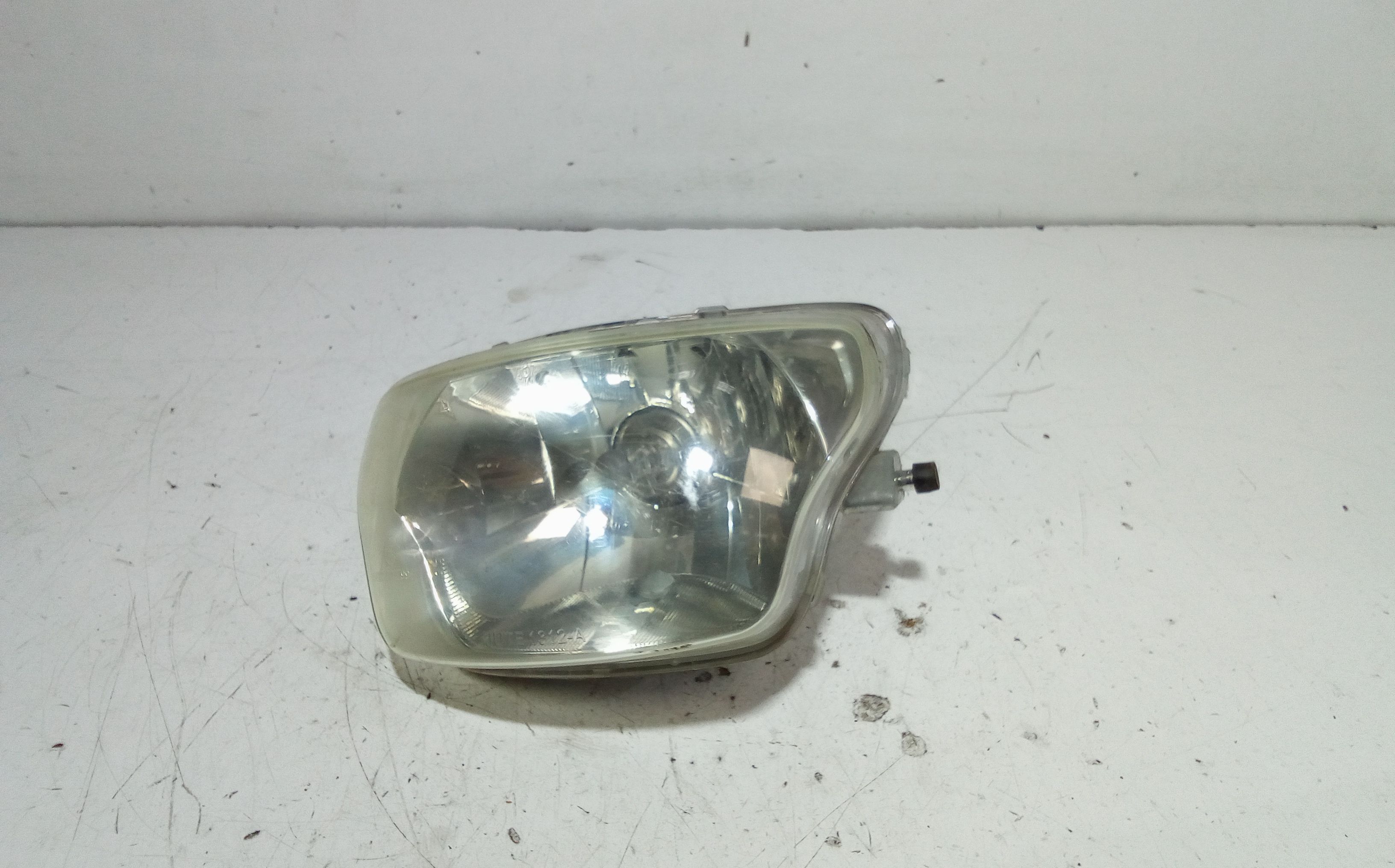 Faro anteriore PEUGEOT Tweet 125cc