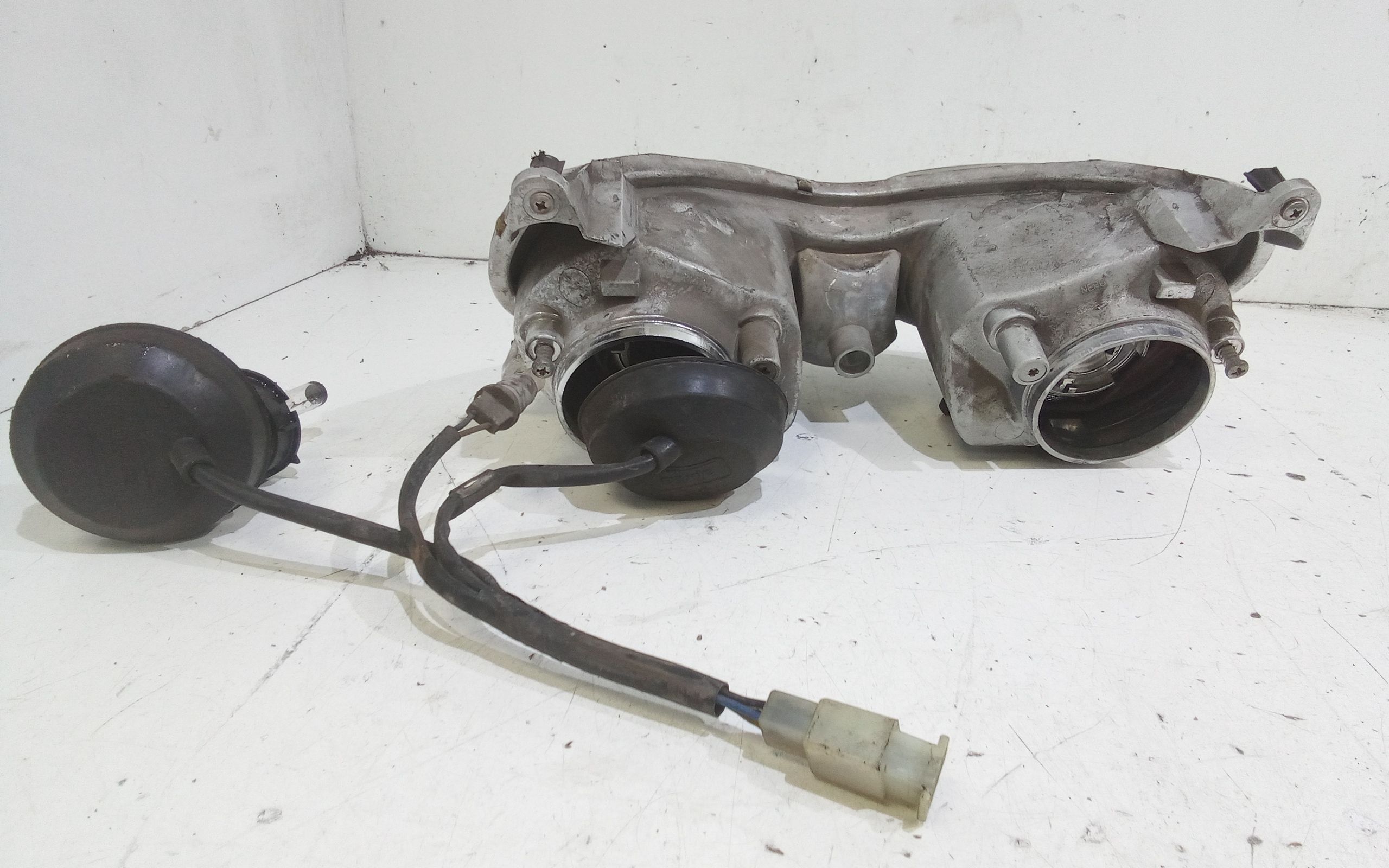 Faro anteriore Aprilia Sport City 200cc  (04>08)