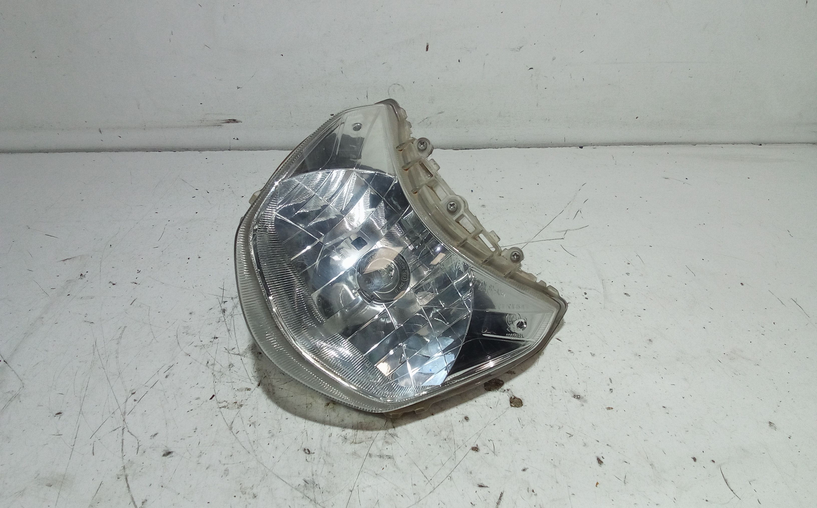 Faro anteriore HONDA Vision 50cc 4T (11>17)