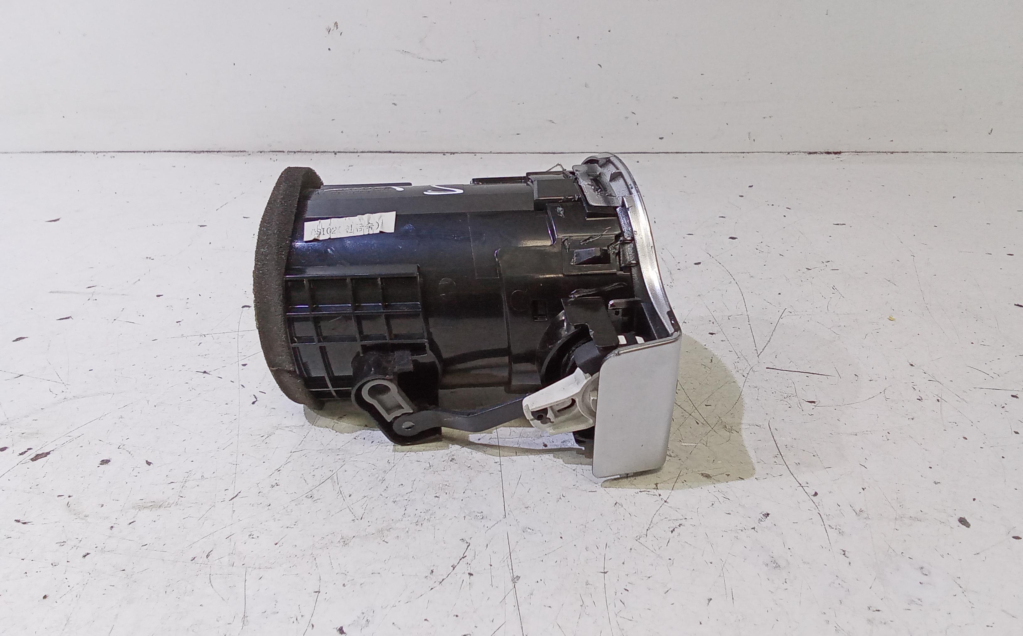 Bocchetta aria cruscotto lato guida RENAULT Koleos 1 Serie