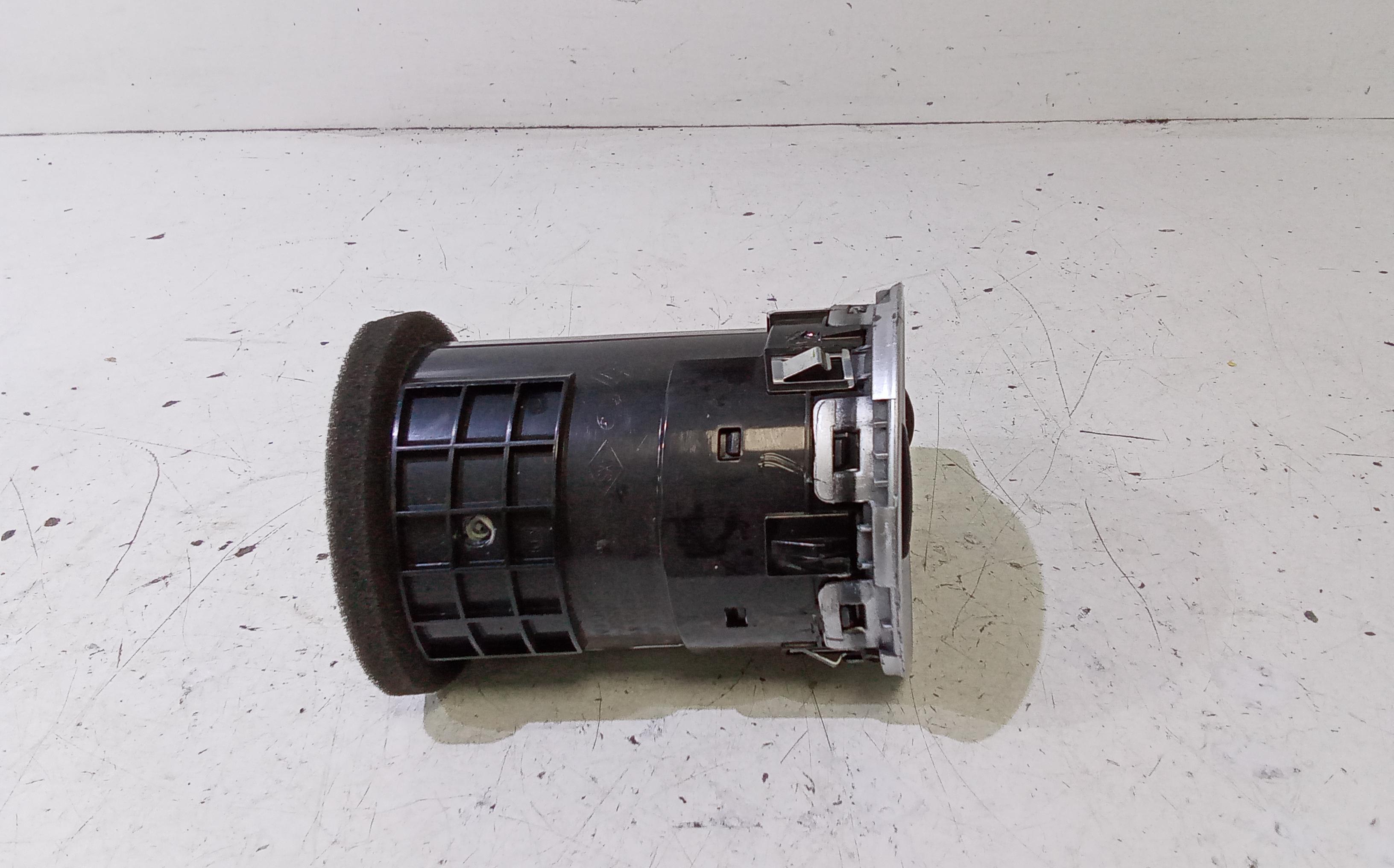 Bocchetta aria cruscotto lato guida RENAULT Koleos 1 Serie