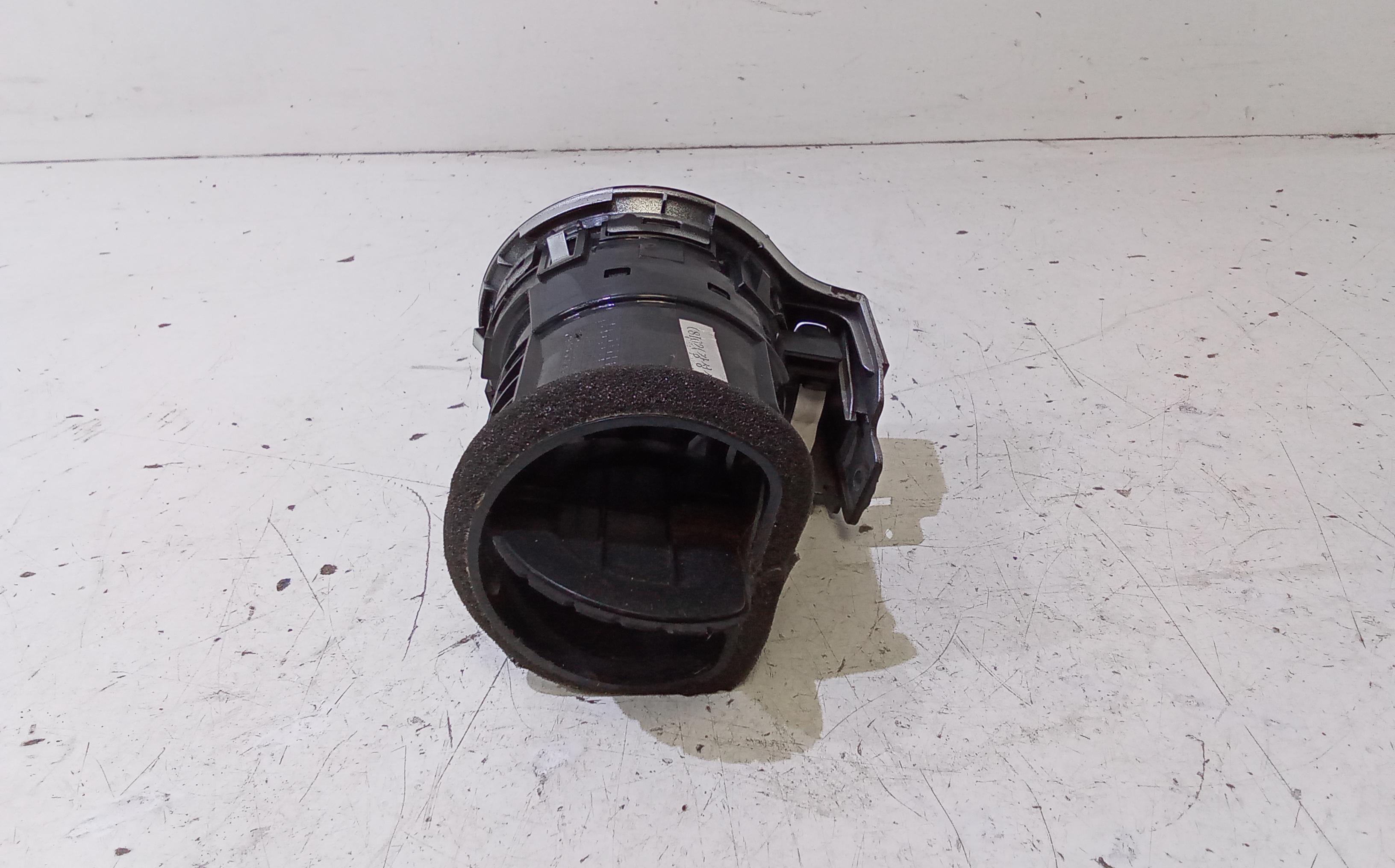 Bocchetta aria cruscotto lato guida RENAULT Koleos 1 Serie