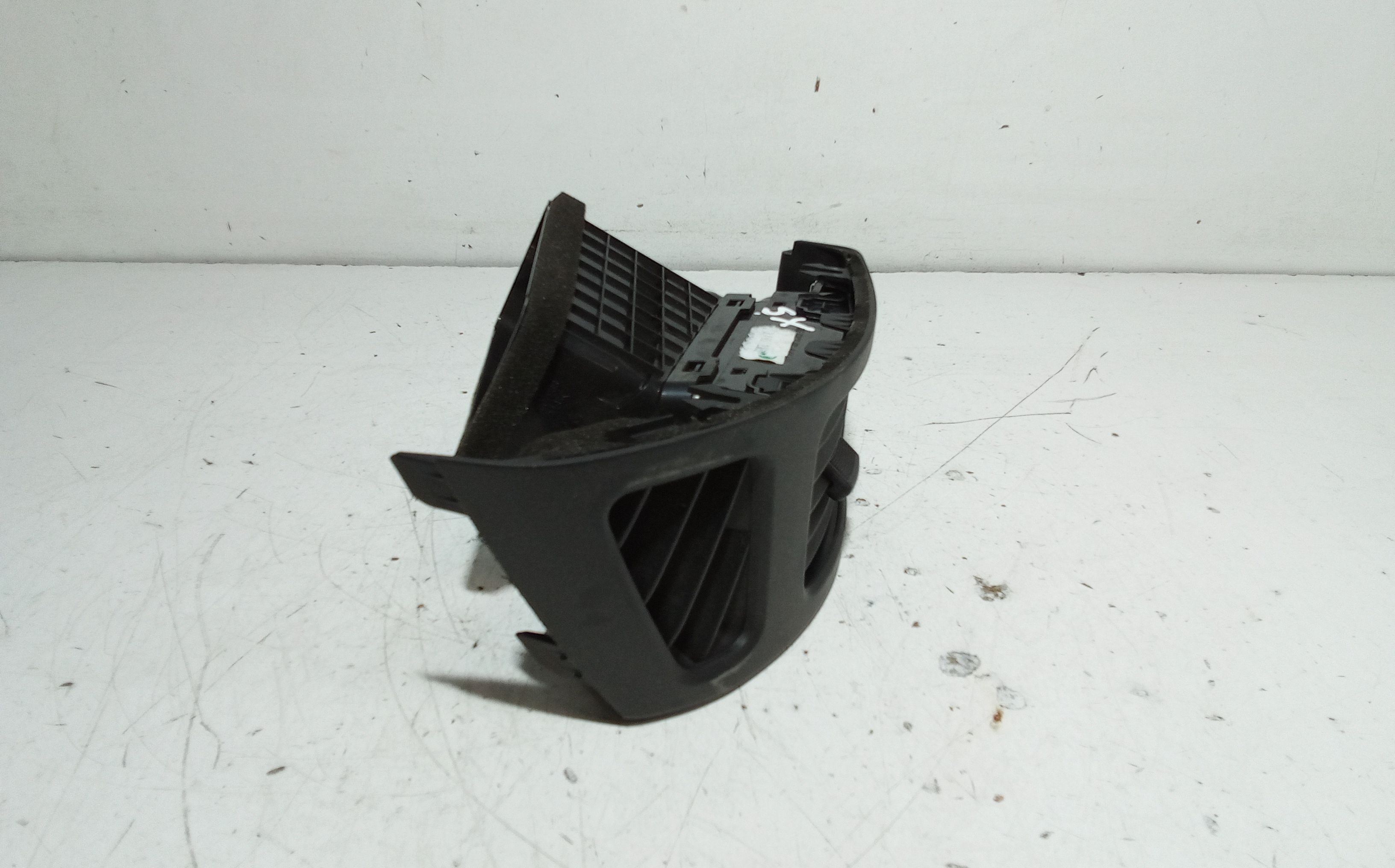 Bocchetta aria cruscotto lato guida HYUNDAI i30 Serie (07>11)