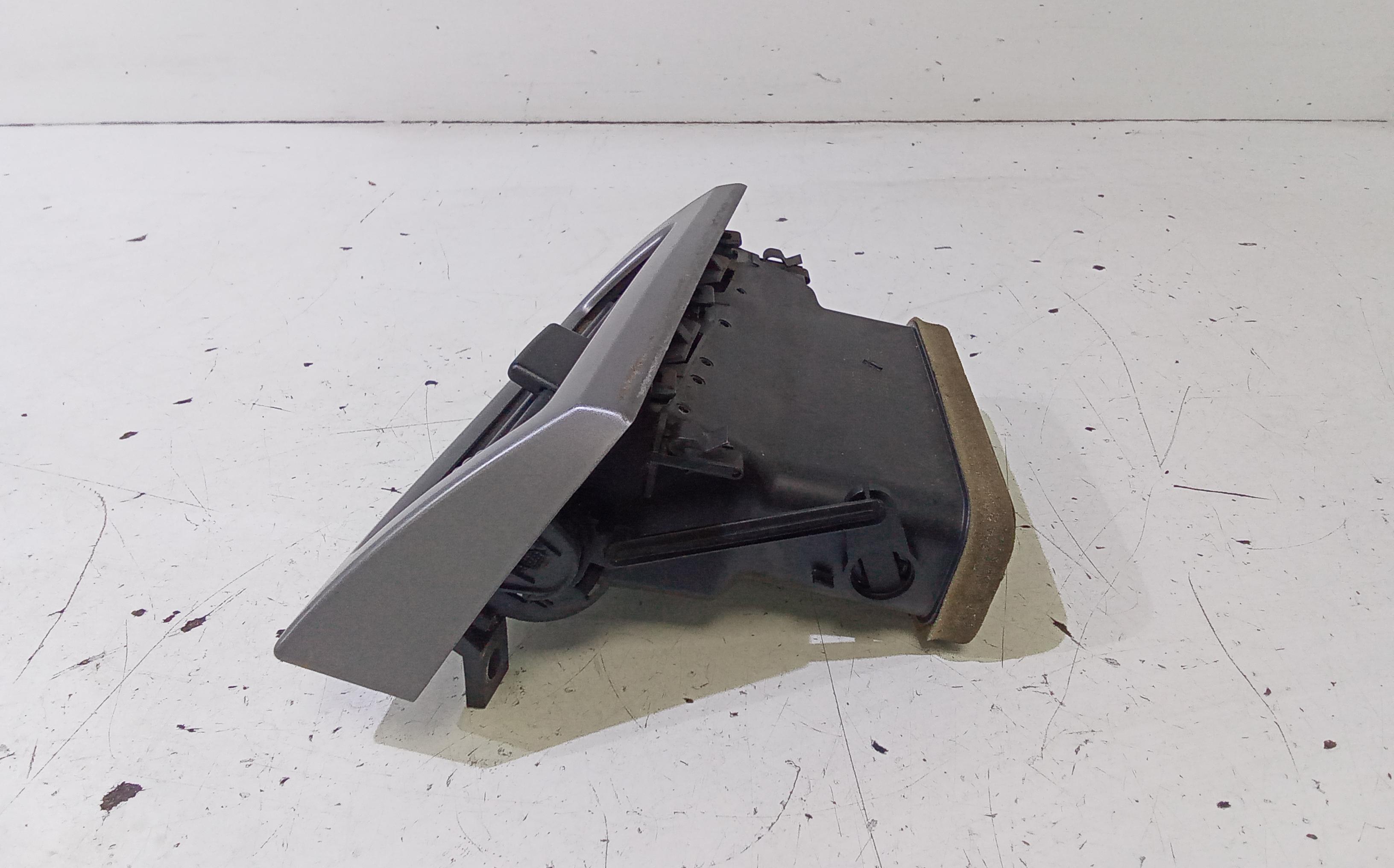 Bocchetta aria cruscotto lato guida BMW Serie 5 E60