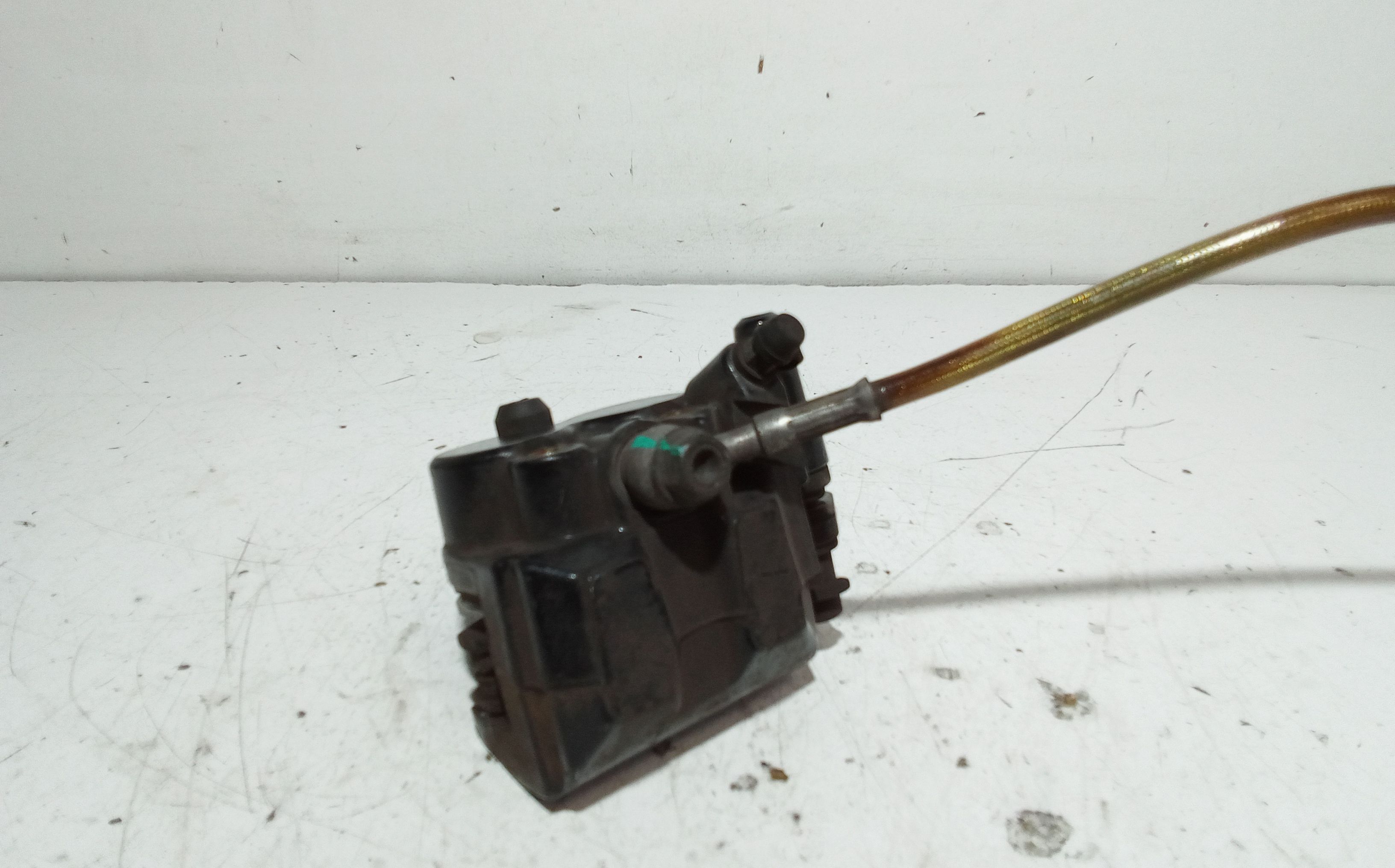 Pinza freno anteriore PEUGEOT Tweet 125cc