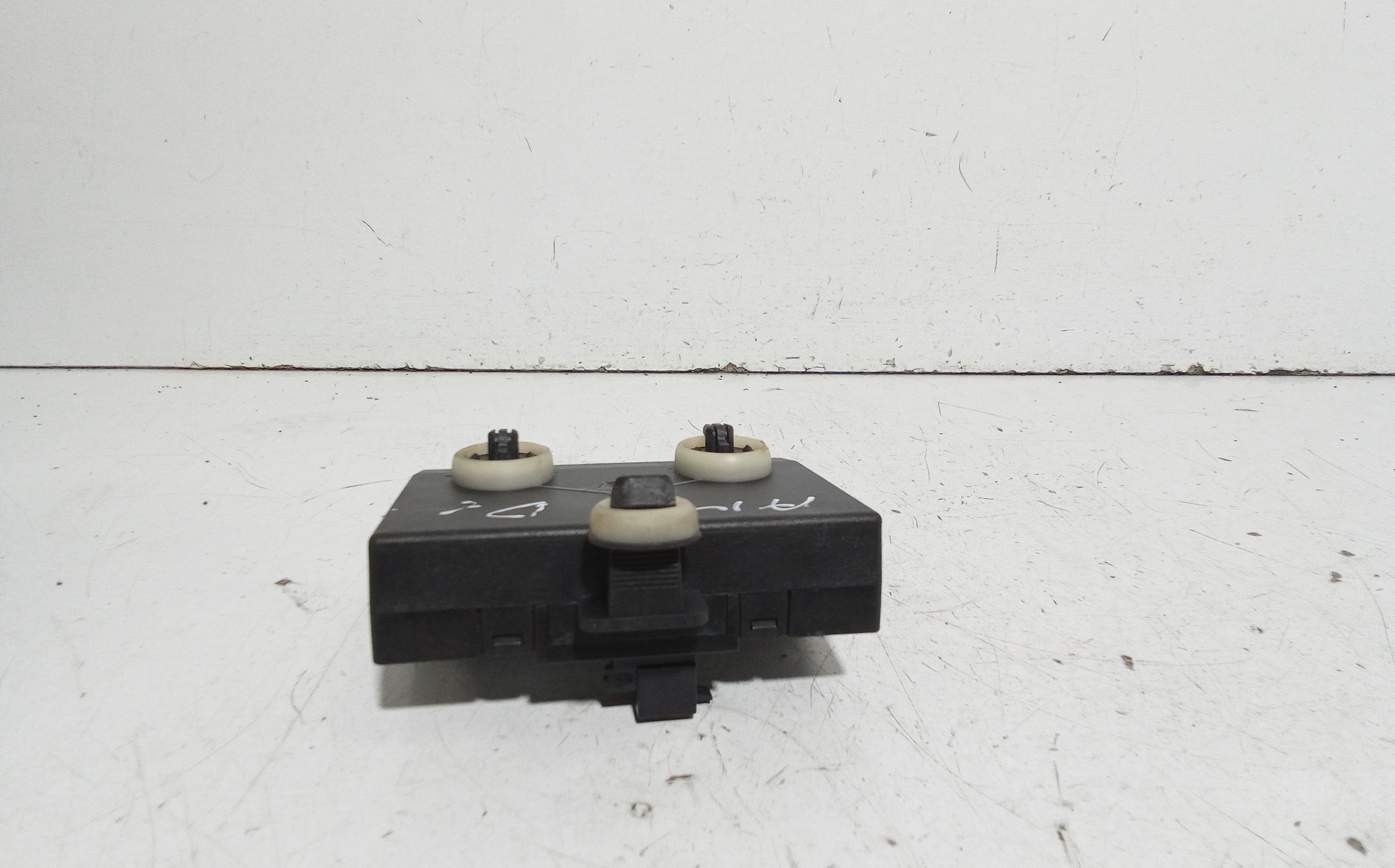 Centralina porta DX passeggero AUDI Q2 Serie (GAB) (16>)