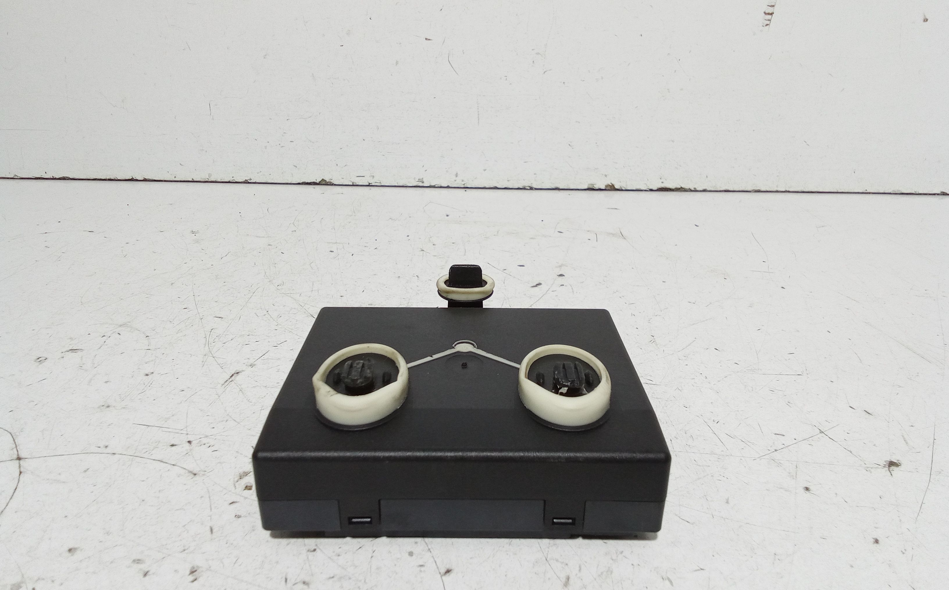 Centralina porta DX passeggero AUDI A6 Avant Serie C6 (4F5) (04>12)