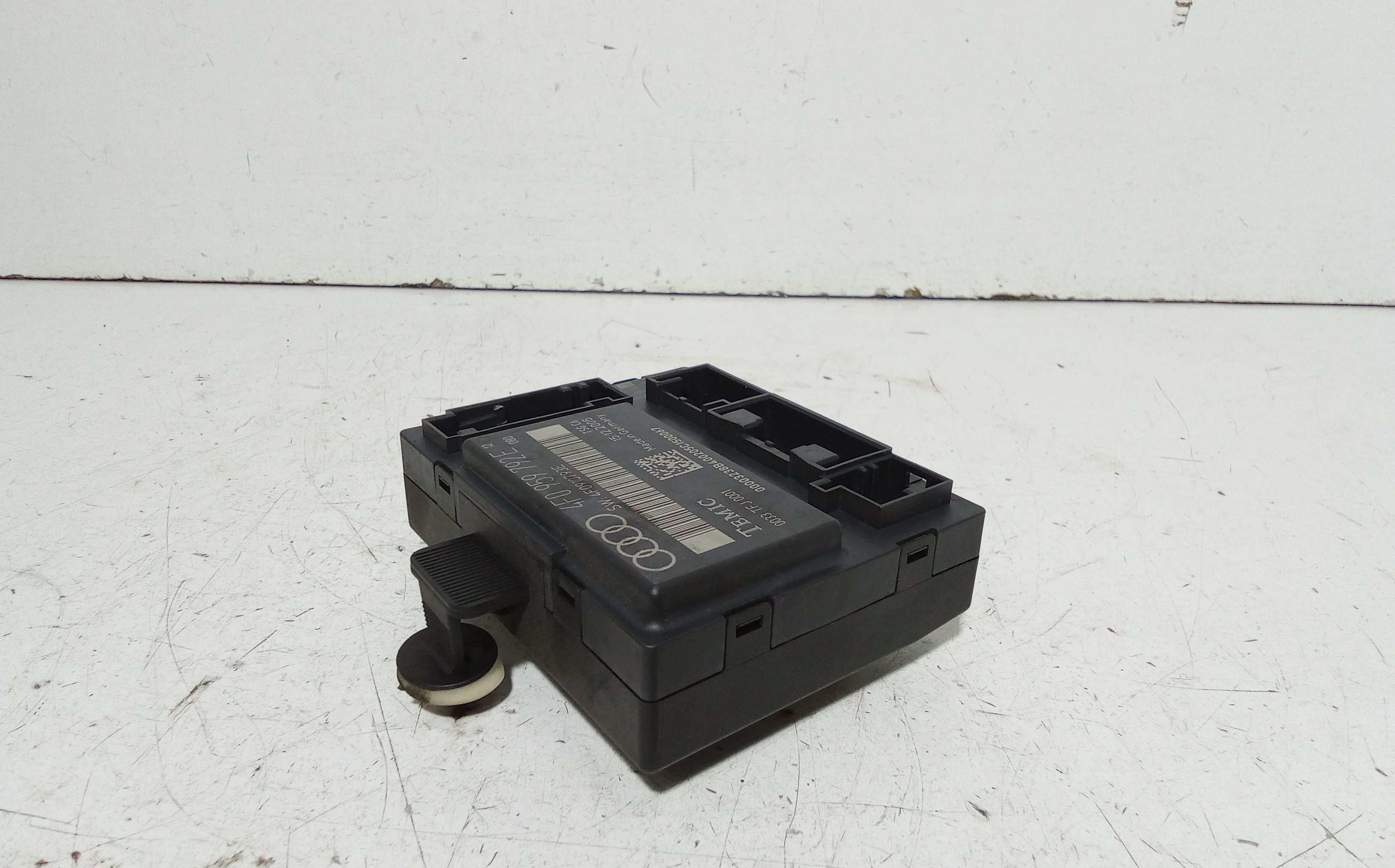 Centralina porta DX passeggero AUDI A6 Avant Serie C6 (4F5) (04>12)