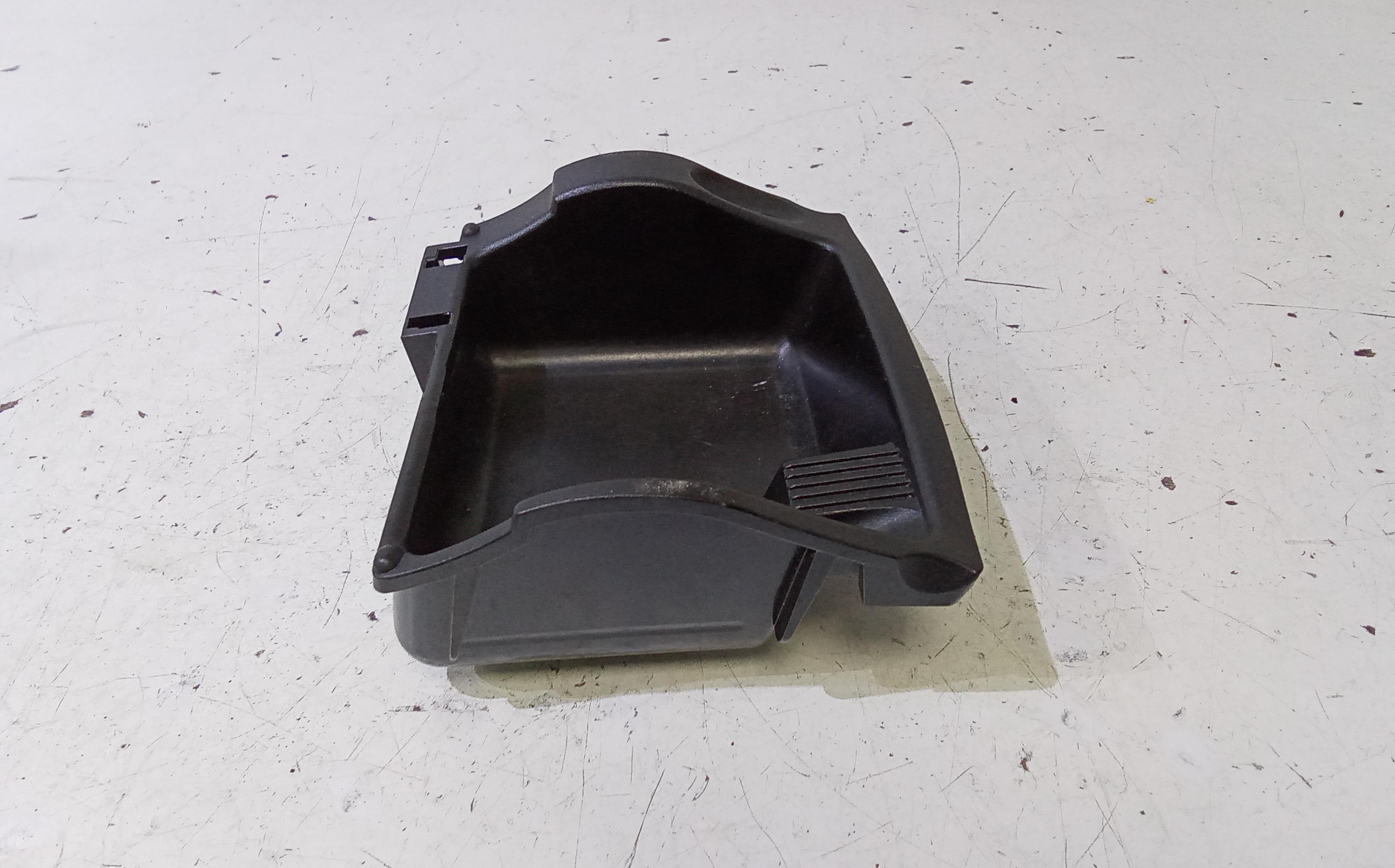 Posacenere MERCEDES Classe C Berlina W203 (00>04)