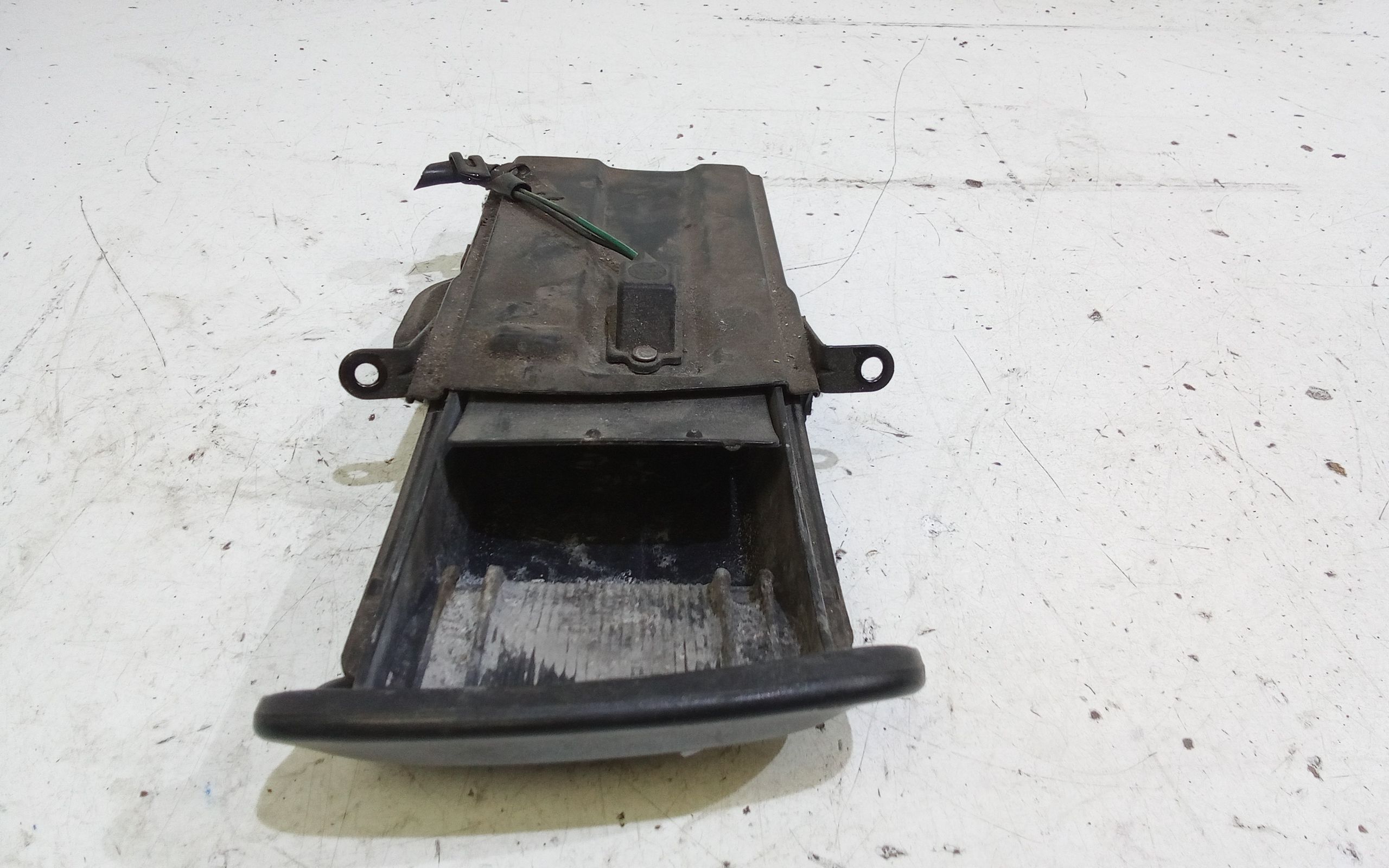 Posacenere HYUNDAI H1 1 Serie Furgonato