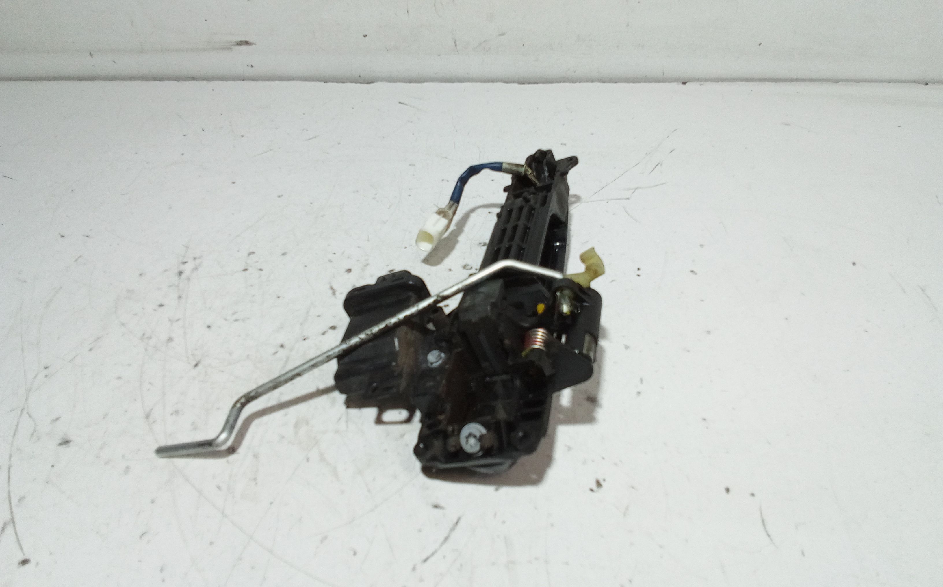 Maniglia portellone posteriore TOYOTA Rav4 5 Serie