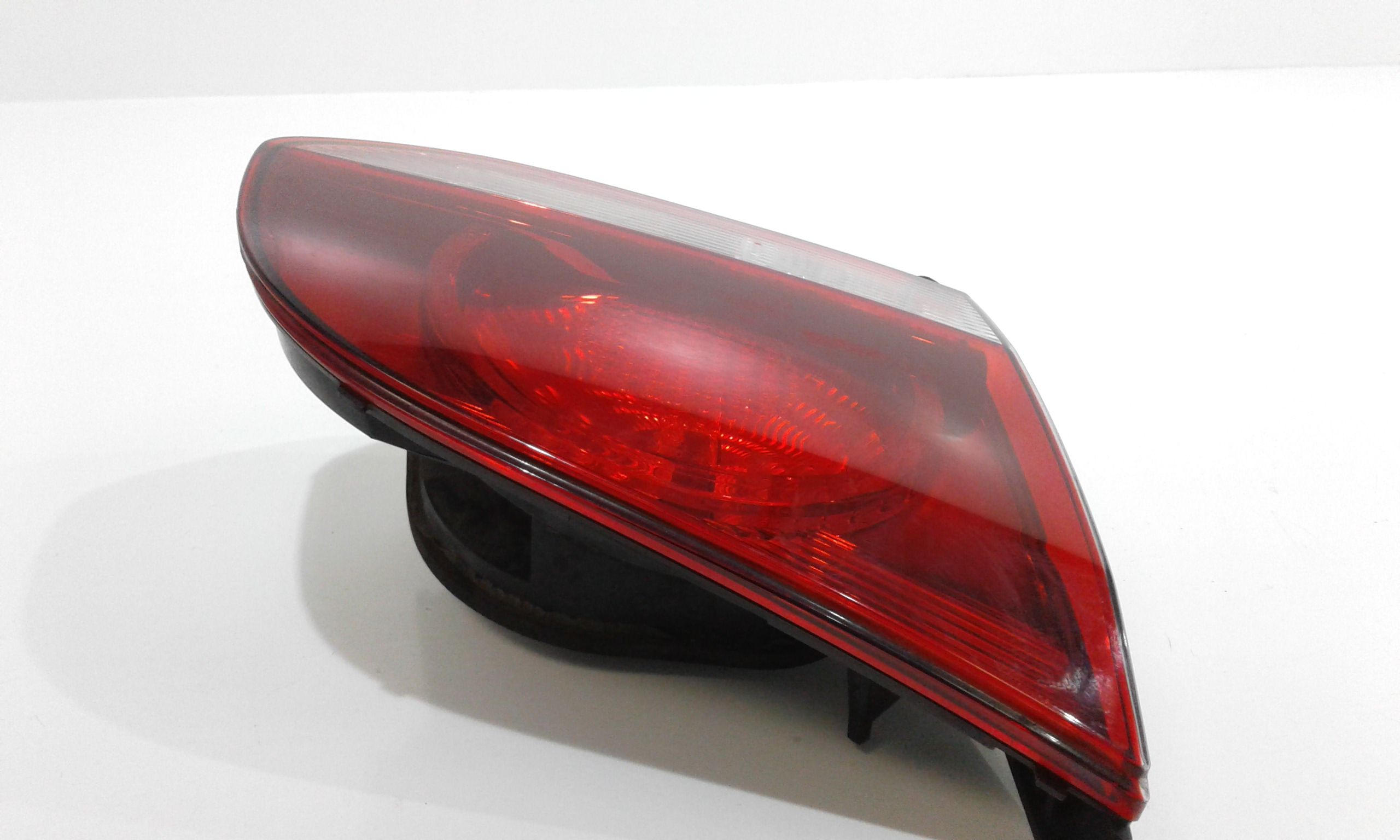 Stop Posteriore Sinistro Integrato nel Portello VOLKSWAGEN Golf 6 Berlina (08>12)