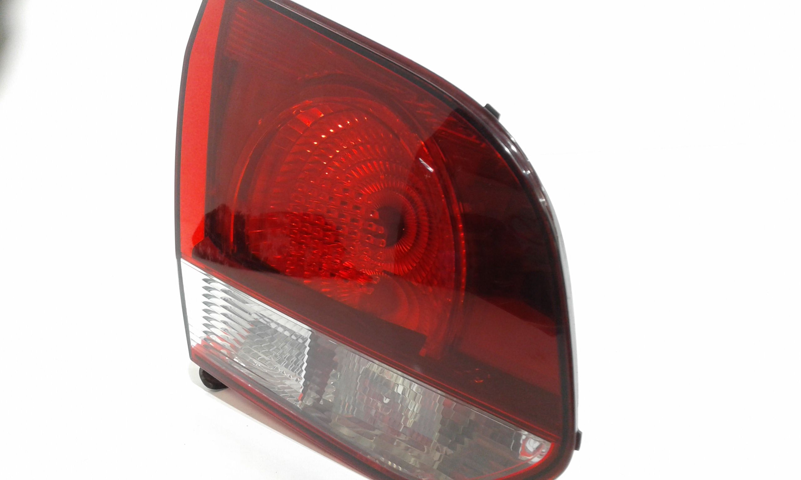 Stop Posteriore Sinistro Integrato nel Portello VOLKSWAGEN Golf 6 Berlina (08>12)