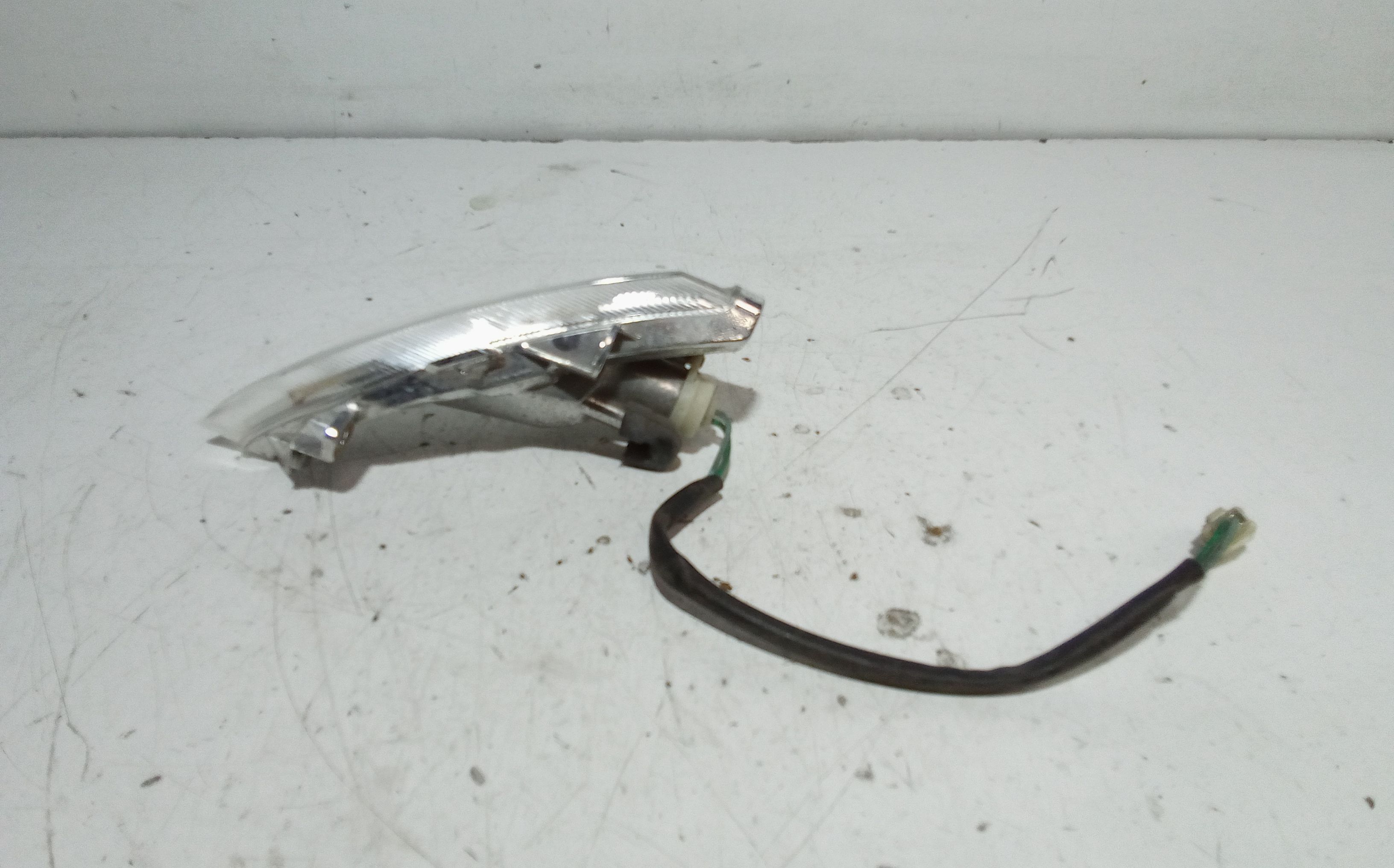 Freccia ant DX PEUGEOT Tweet 125cc