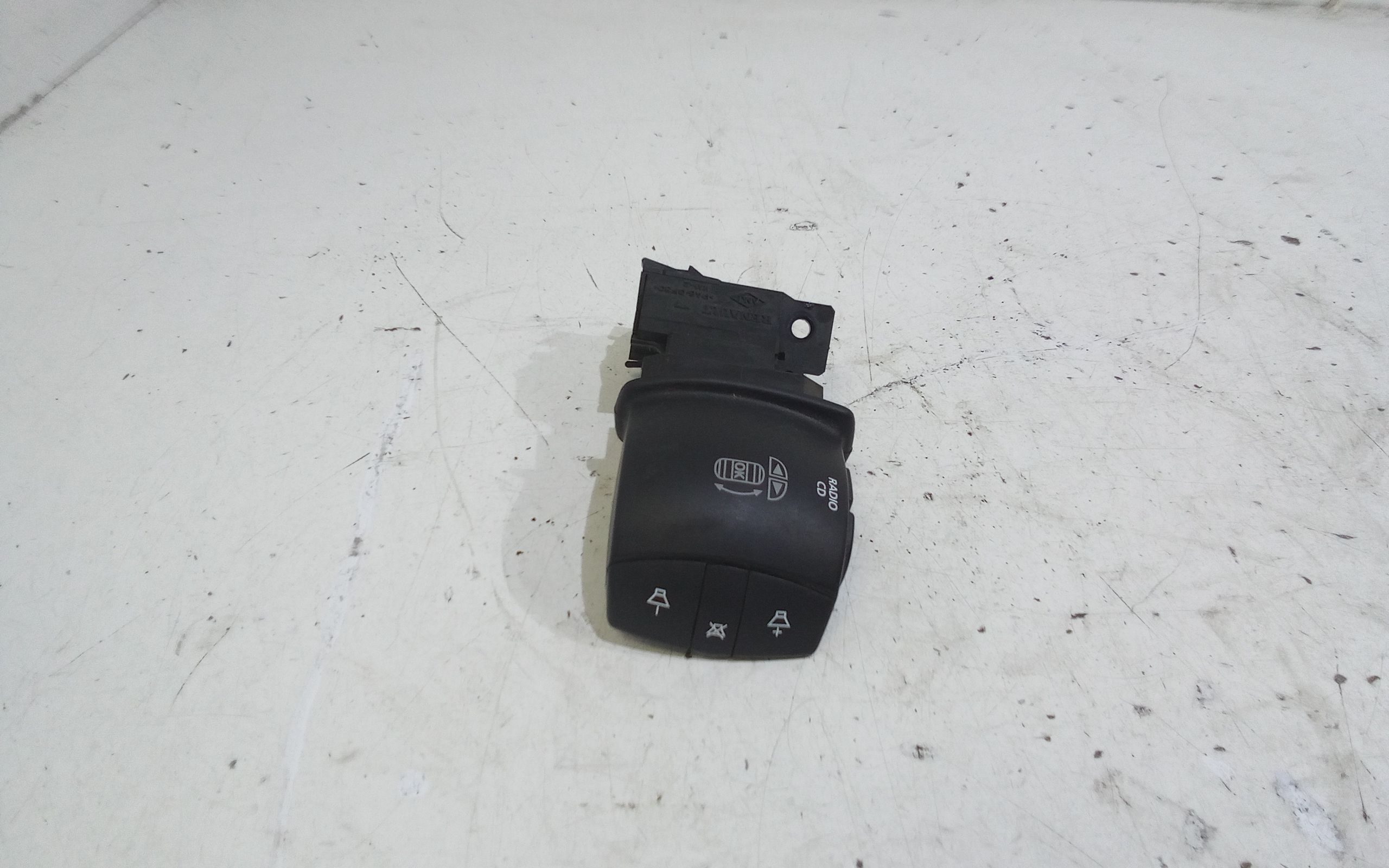 Leva comandi autoradio RENAULT Megane III (08>16)