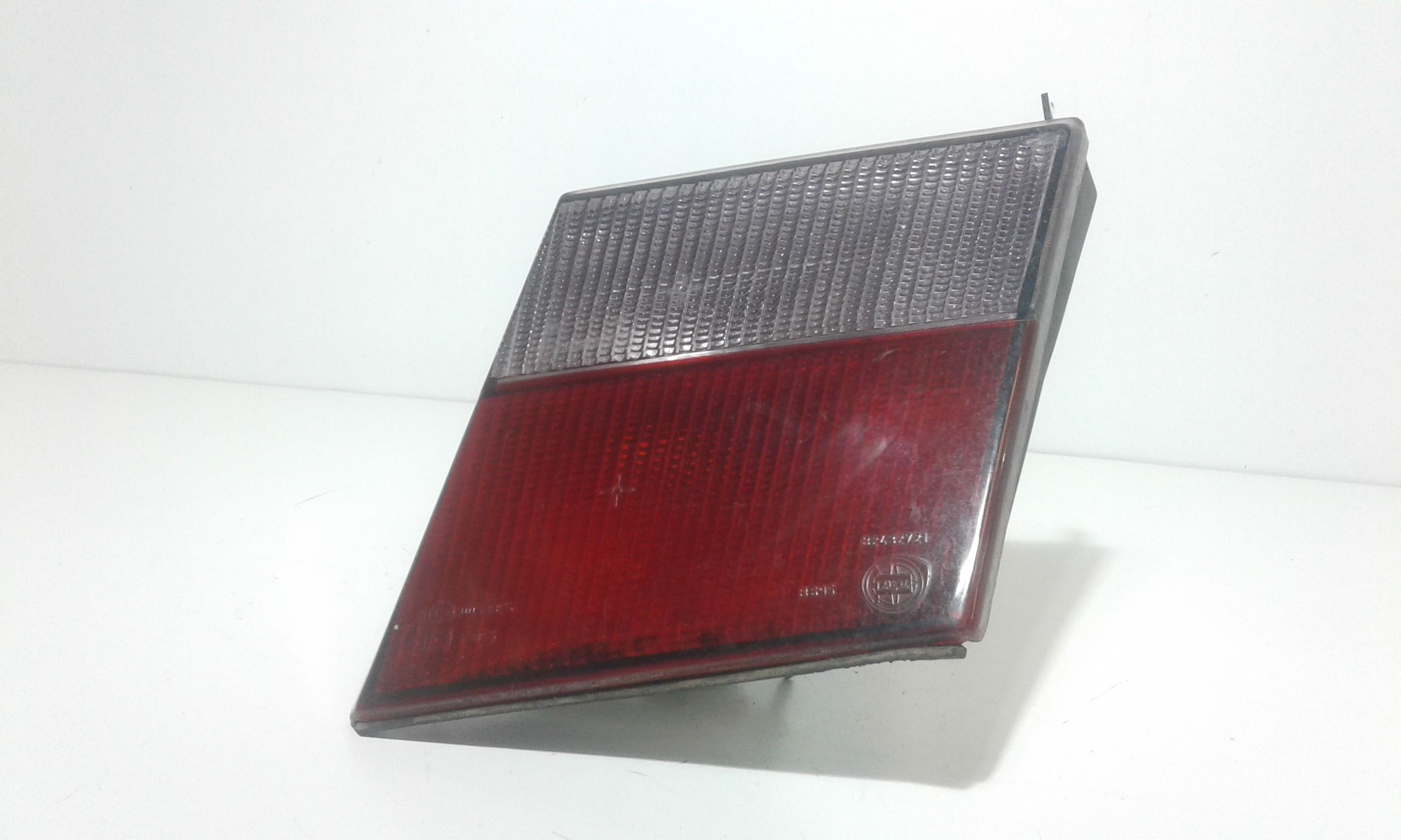 Stop Posteriore Destro Integrato nel Portello LANCIA Dedra Berlina