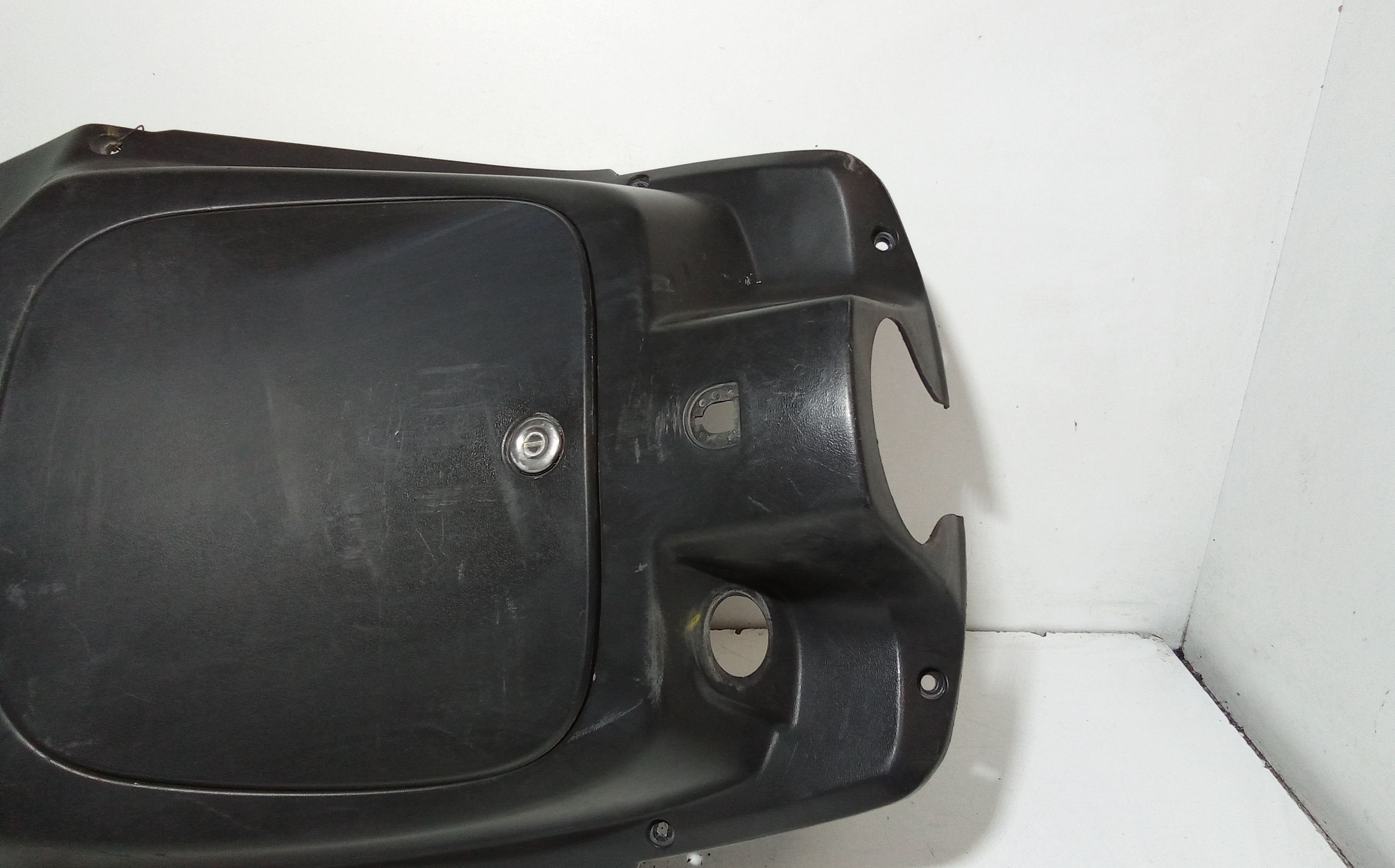 Retroscudo PEUGEOT Tweet 125cc