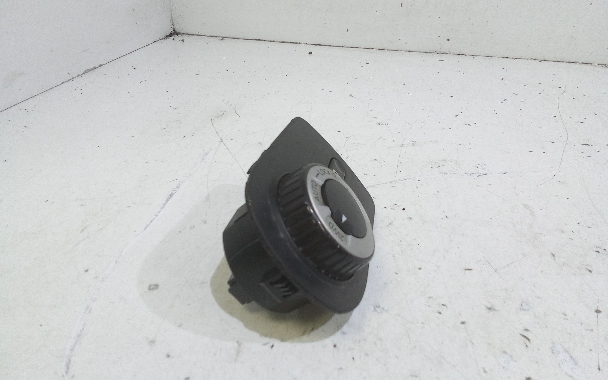 Pulsante controllo stabilit NISSAN Qashqai +2