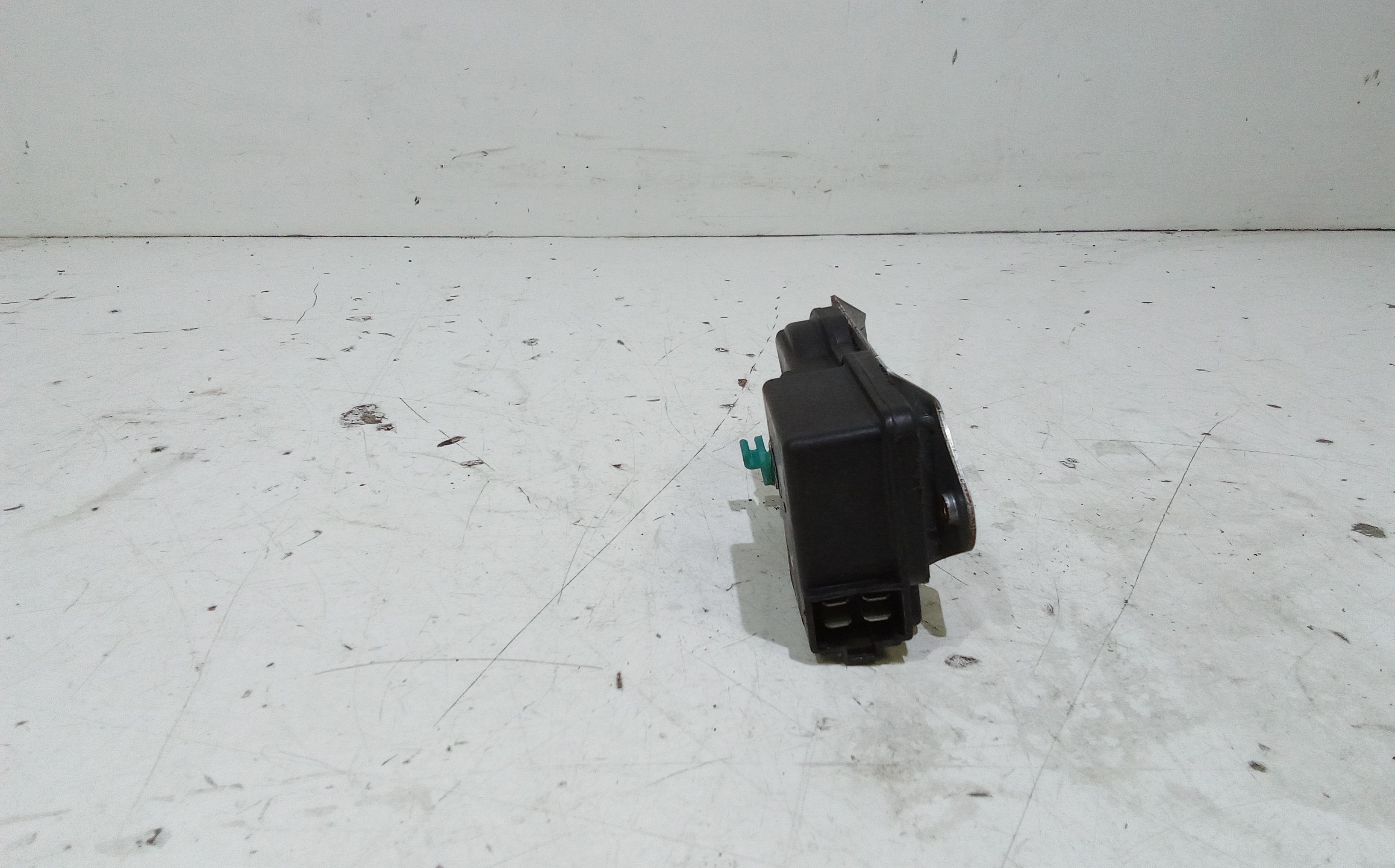 Attuatore serratura cofano posteriore HYUNDAI H1 1 Serie Furgonato