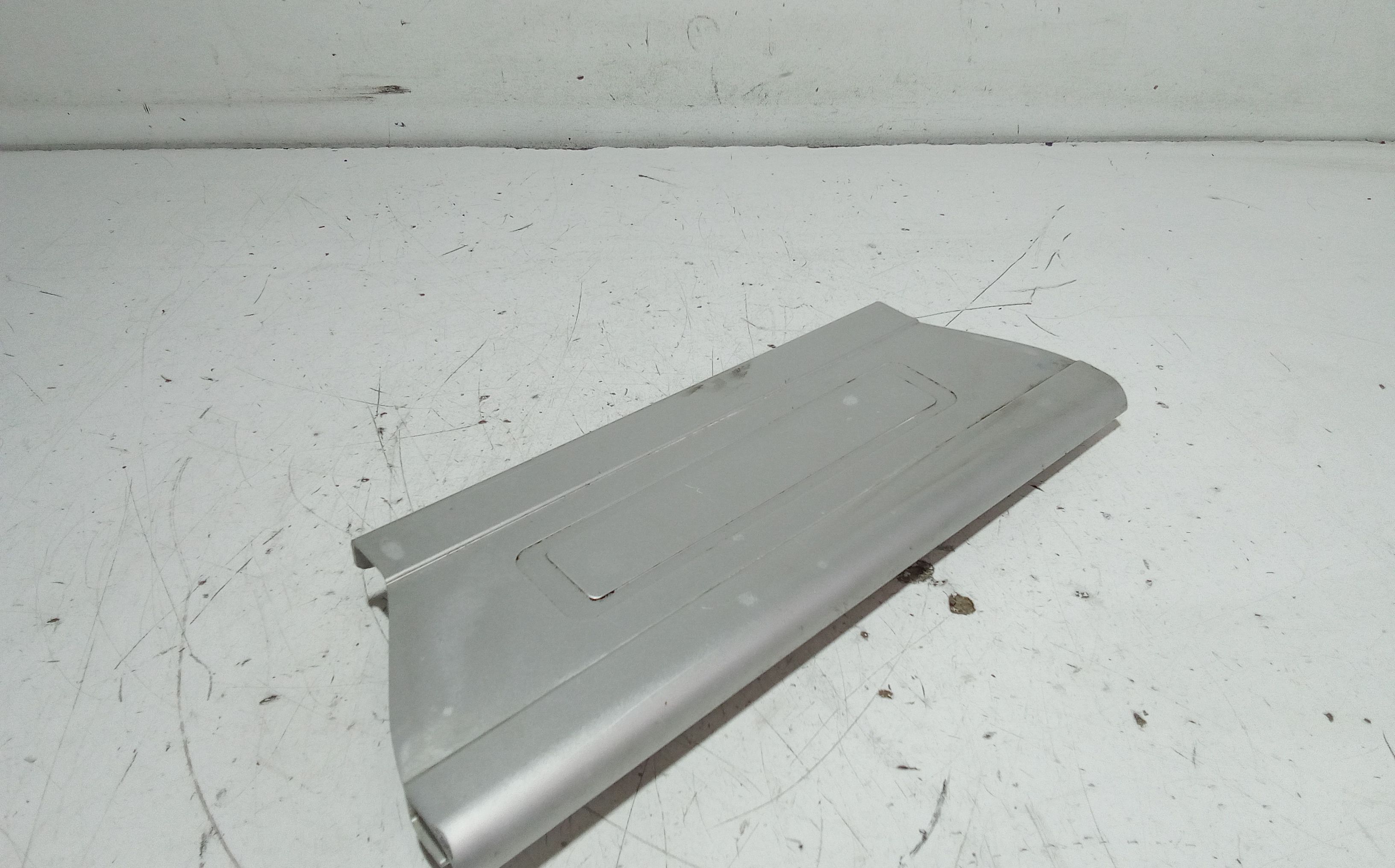 Batticalcagno Posteriore Destro LAND ROVER Range Rover SPORT (13>)