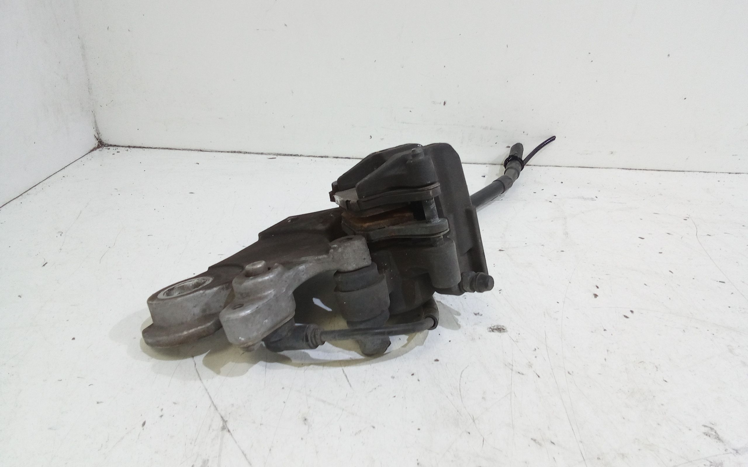 Pinza freno posteriore Yamaha MT-07 700cc (14>16)