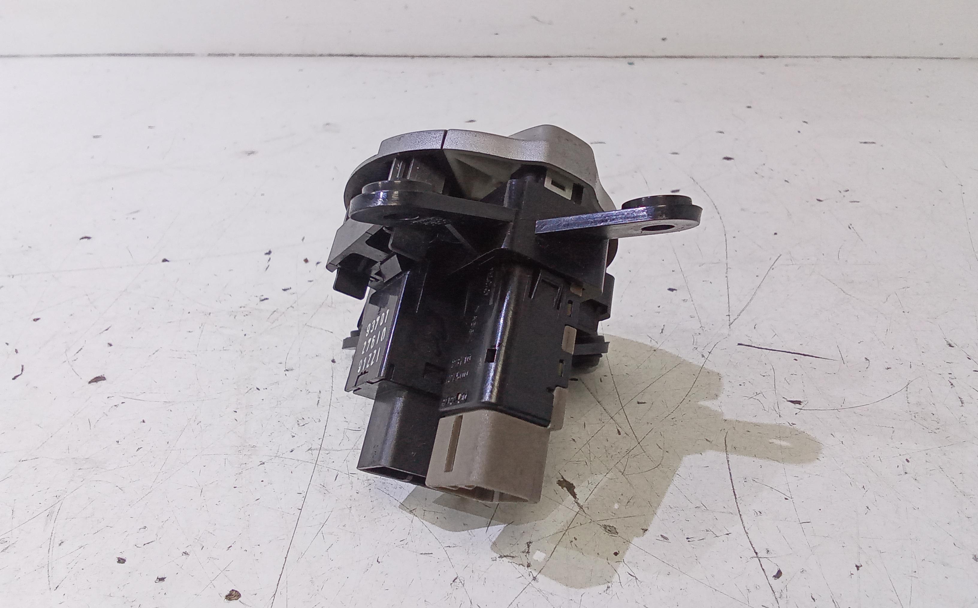 Pulsante Tergilunotto posteriore HYUNDAI Coup 2 Serie