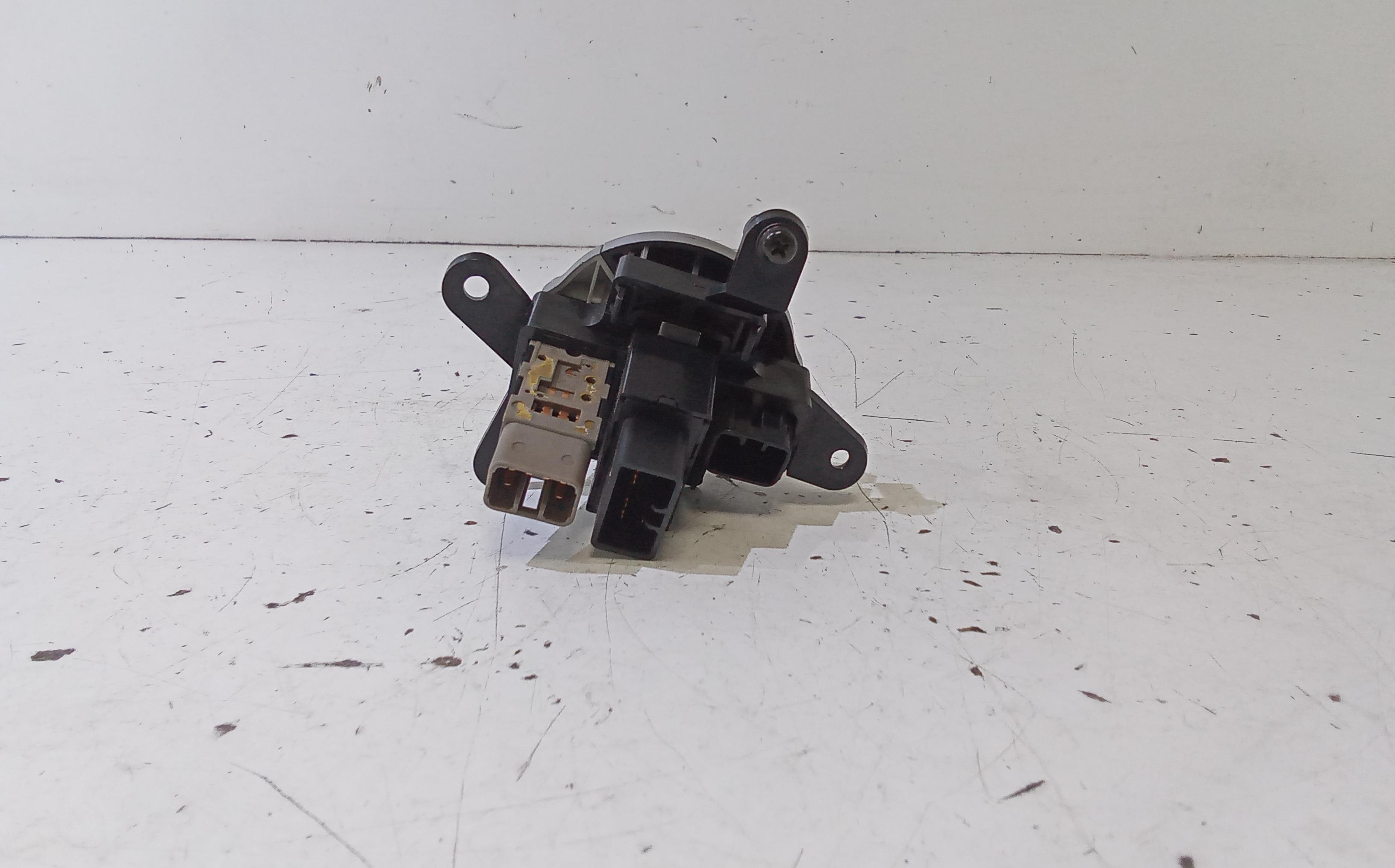 Pulsante Tergilunotto posteriore HYUNDAI Coup 2 Serie