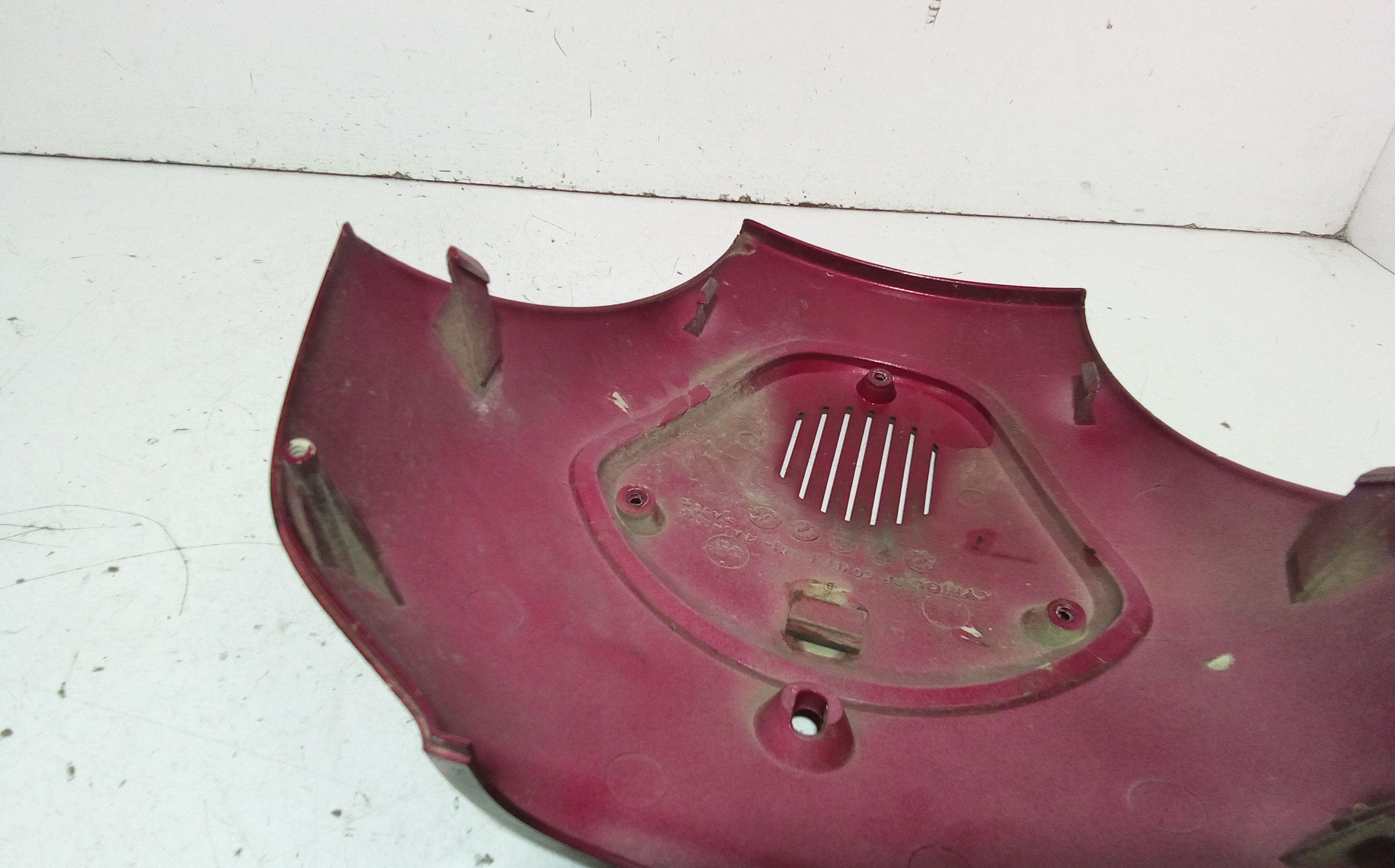 Coperchio scudo anteriore Kymco People 125cc S (05>08)