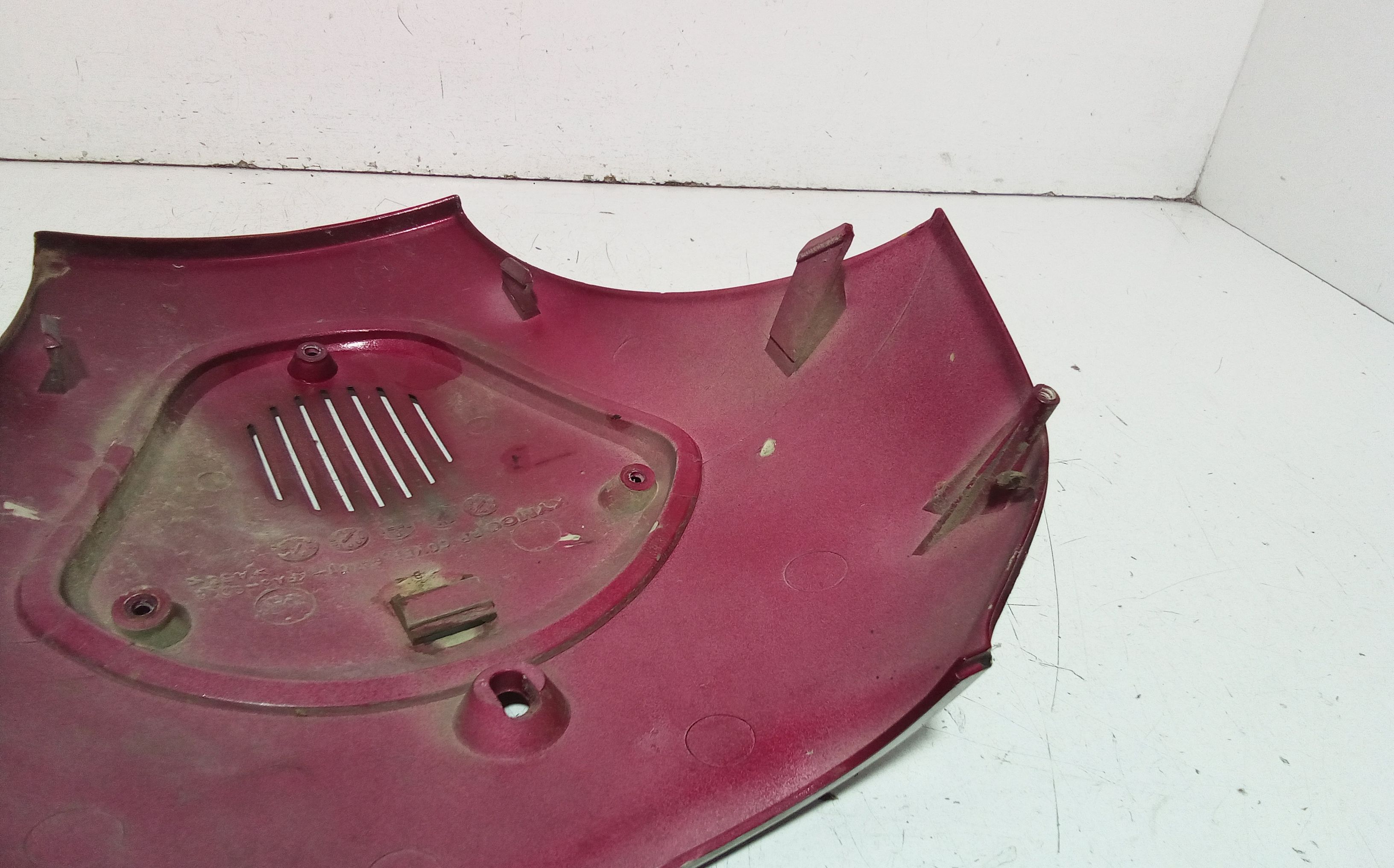 Coperchio scudo anteriore Kymco People 125cc S (05>08)