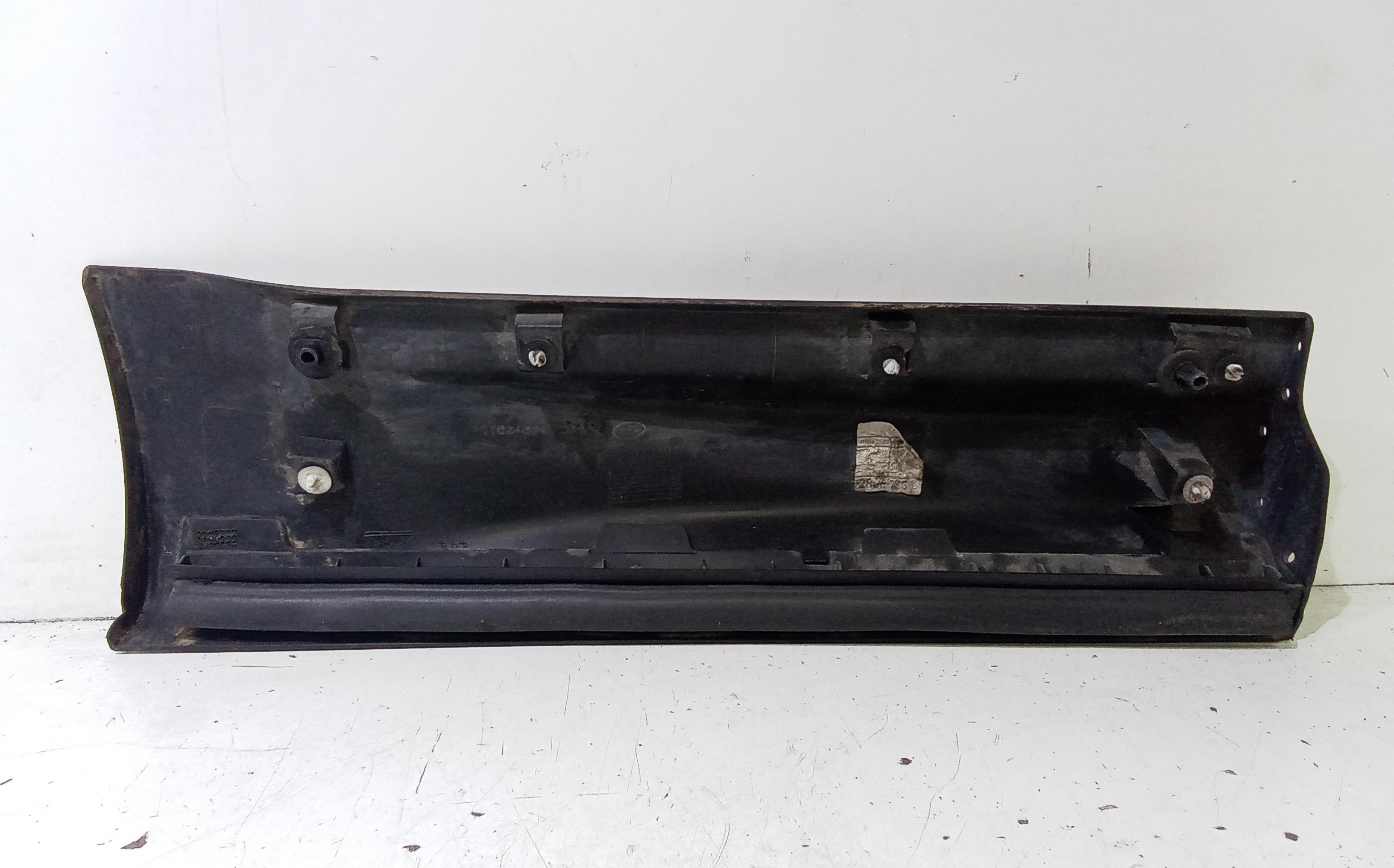 Modanatura porta posteriore SX guida LAND ROVER Range Rover SPORT (13>)