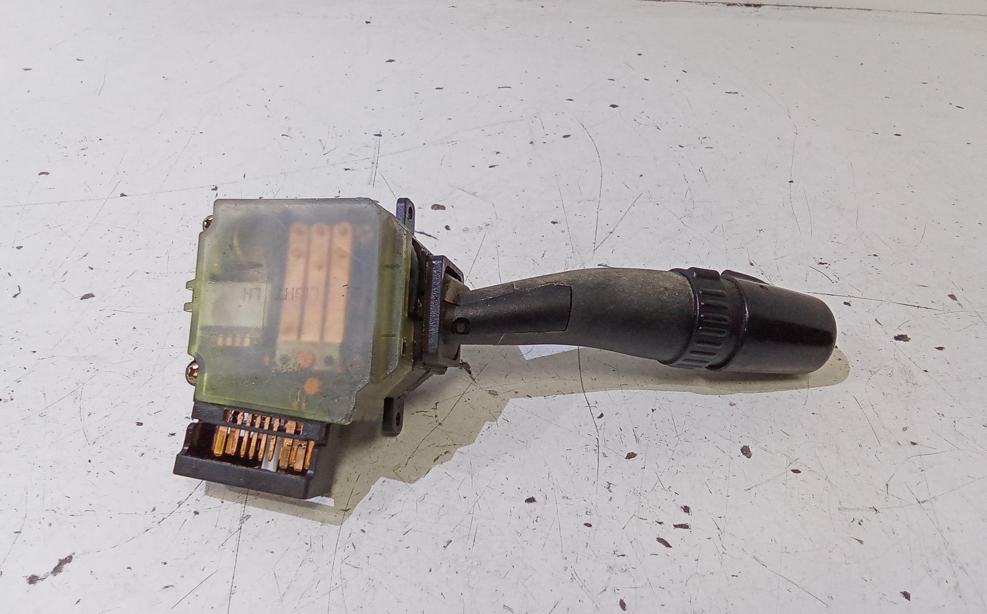 Devioluci sinistro KIA Sorento 1 Serie