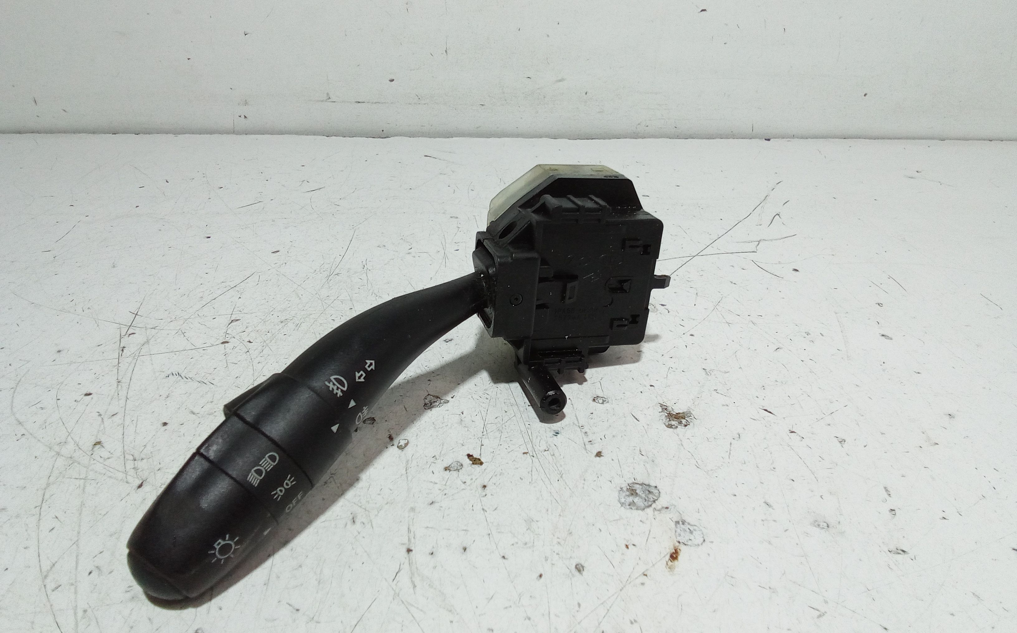 Devioluci sinistro HYUNDAI i30 Serie (07>11)