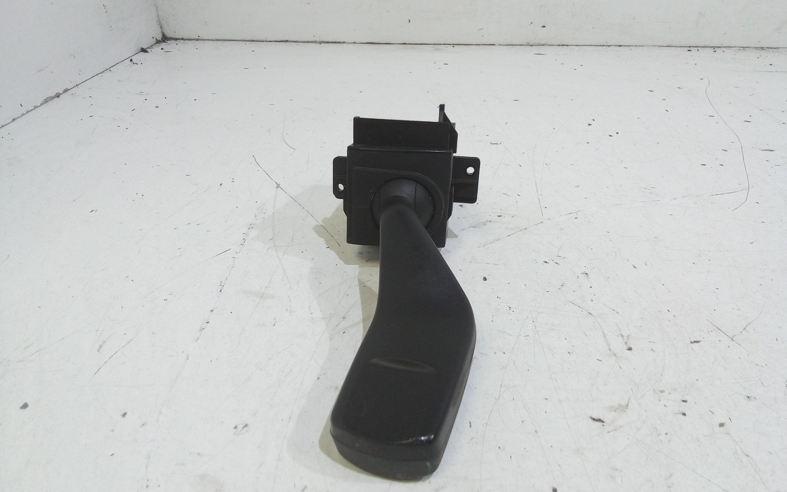 Devioluci sinistro FORD Mondeo S. Wagon 6 Serie