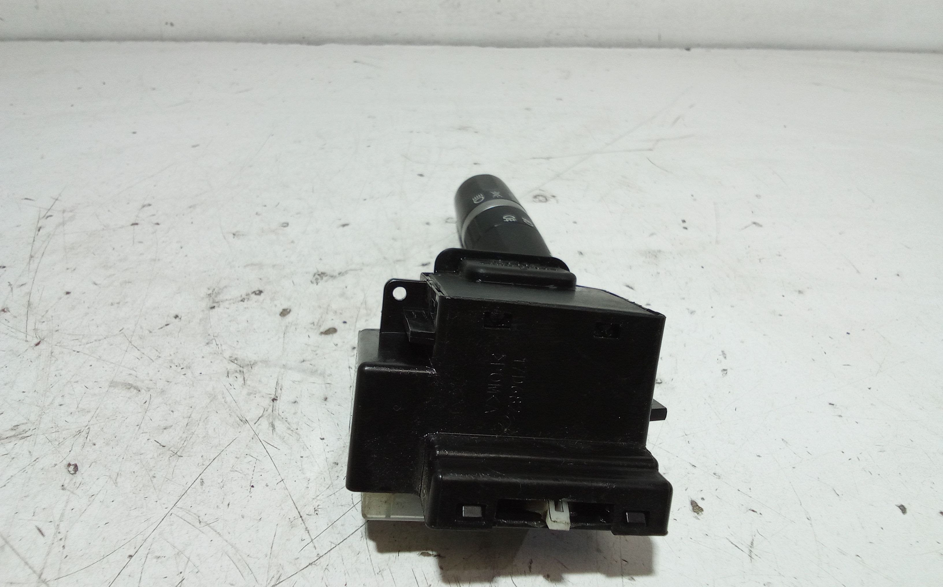 Devioluci sinistro MAZDA 3 Berlina Serie (09>13)