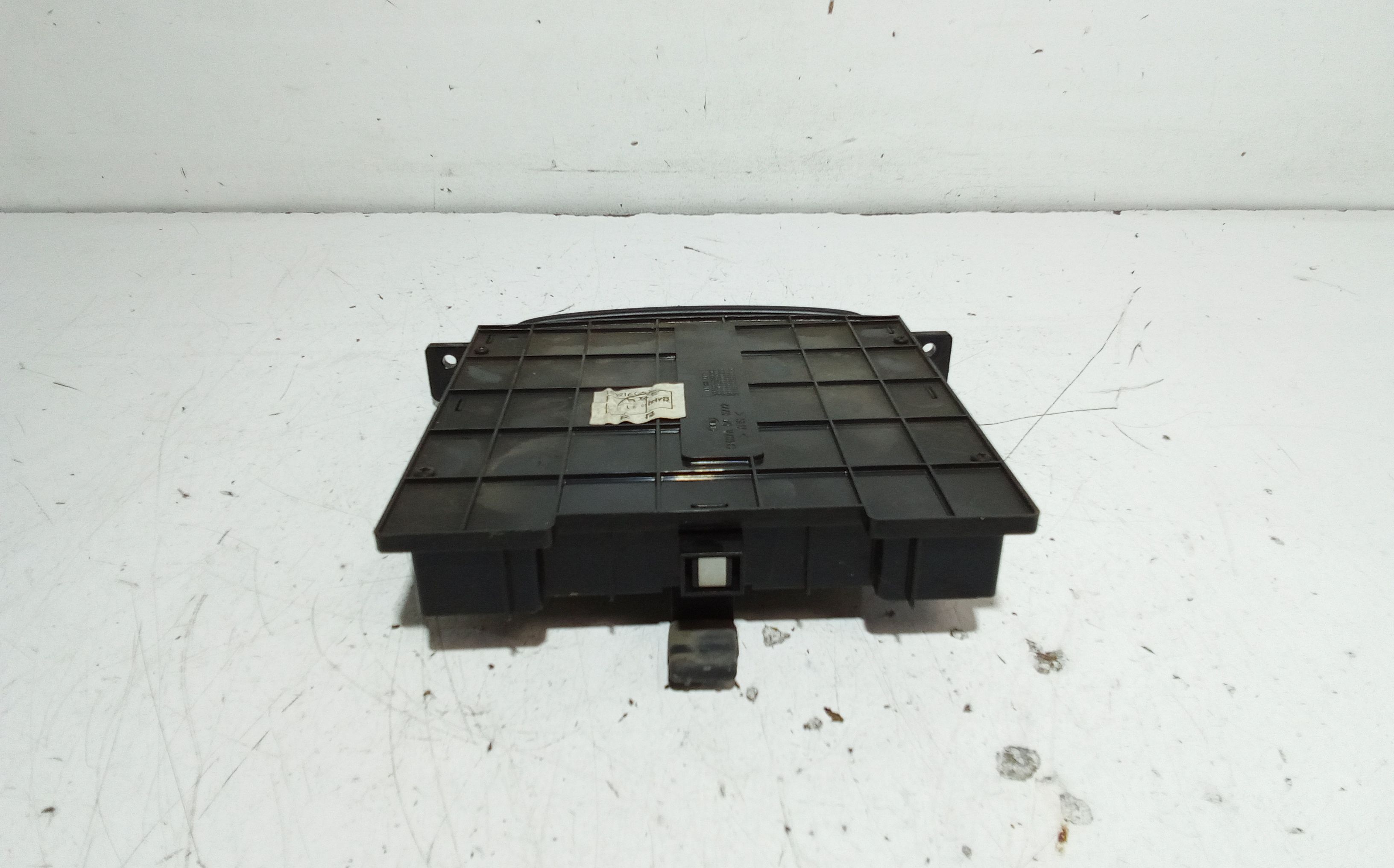 Supporto porta bicchieri KIA Sportage Serie (98>04)