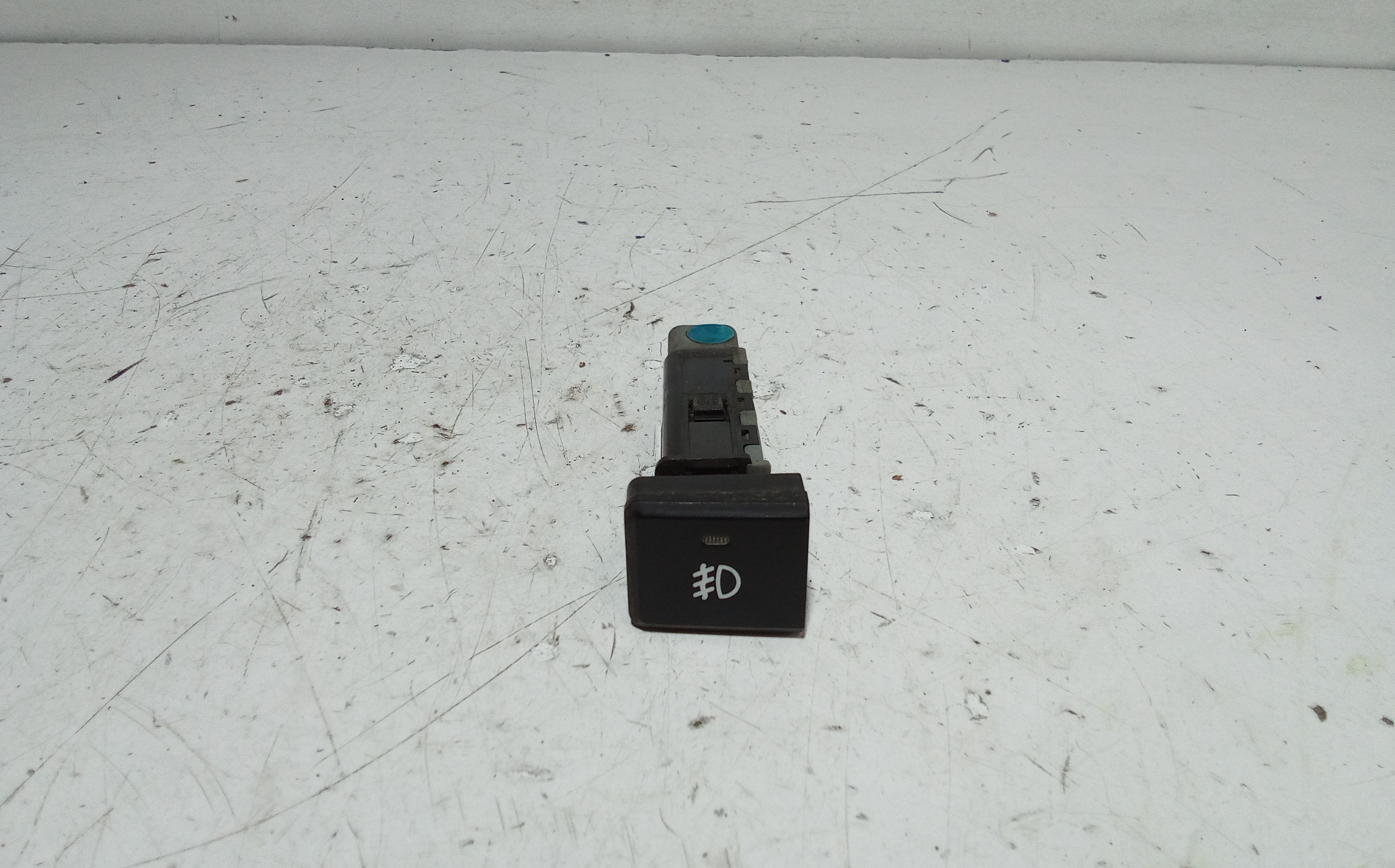 Pulsante fendinebbia KIA Carens 1 Serie